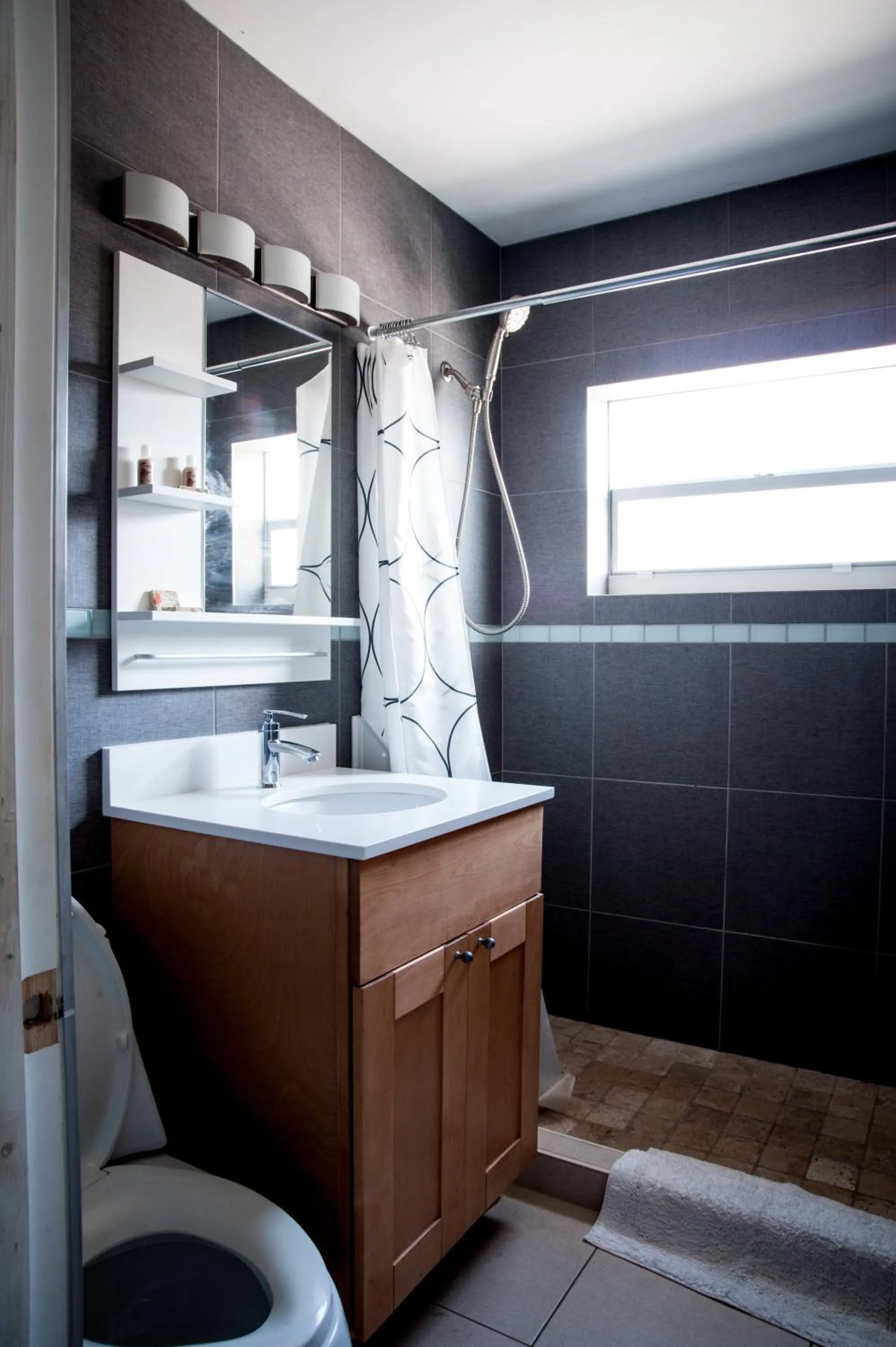 Bathroom in Sun Beach Inn