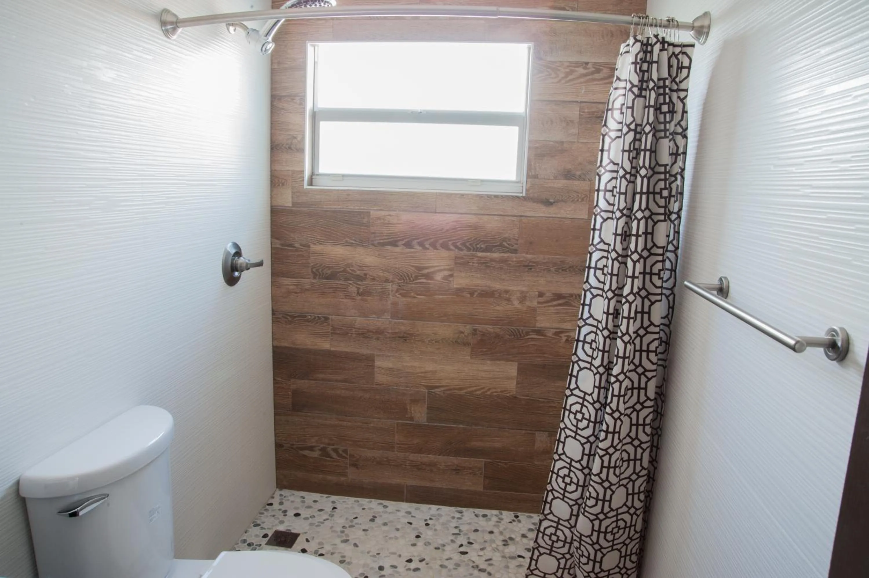 Bathroom in Sun Beach Inn