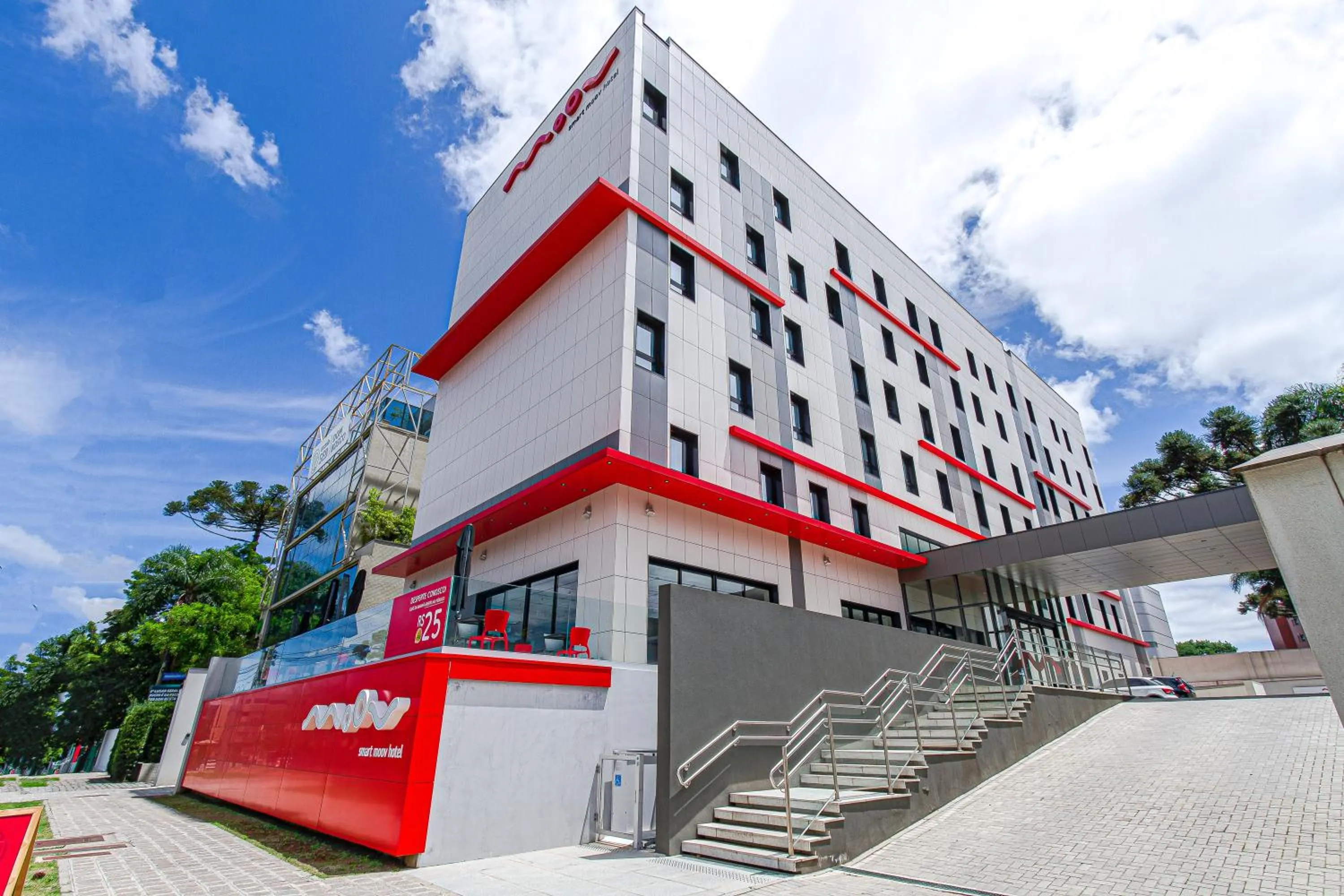 Hotel Moov Curitiba