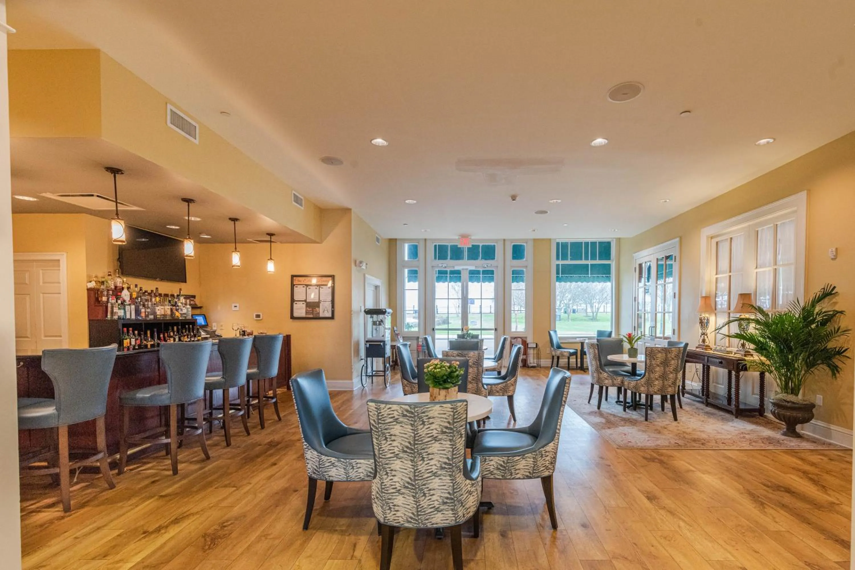 Natchez Grand Hotel On The River