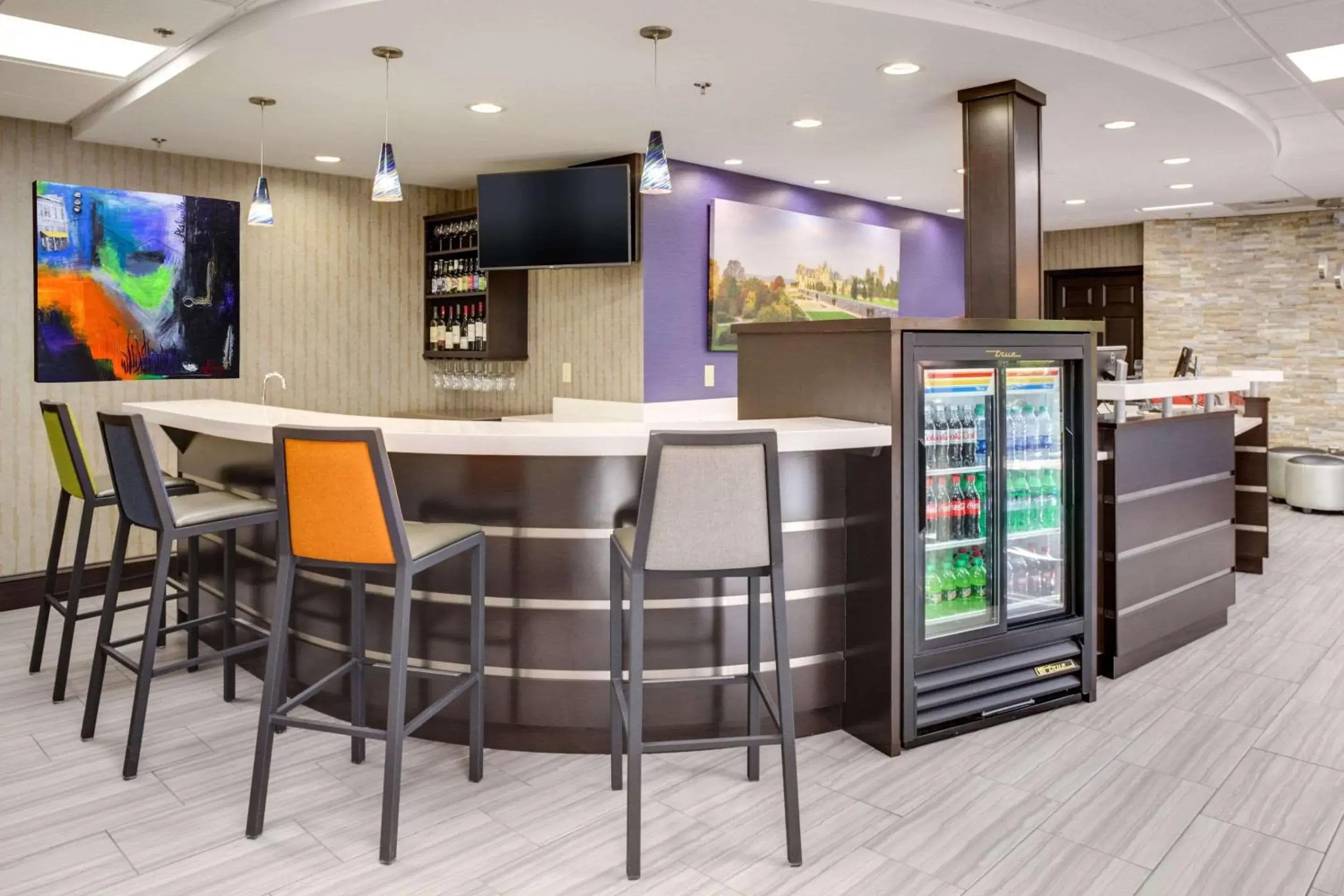 Restaurant/places to eat in Clarion Inn Biltmore Village Restaurant/places to eat in Clarion Inn Biltmore Village