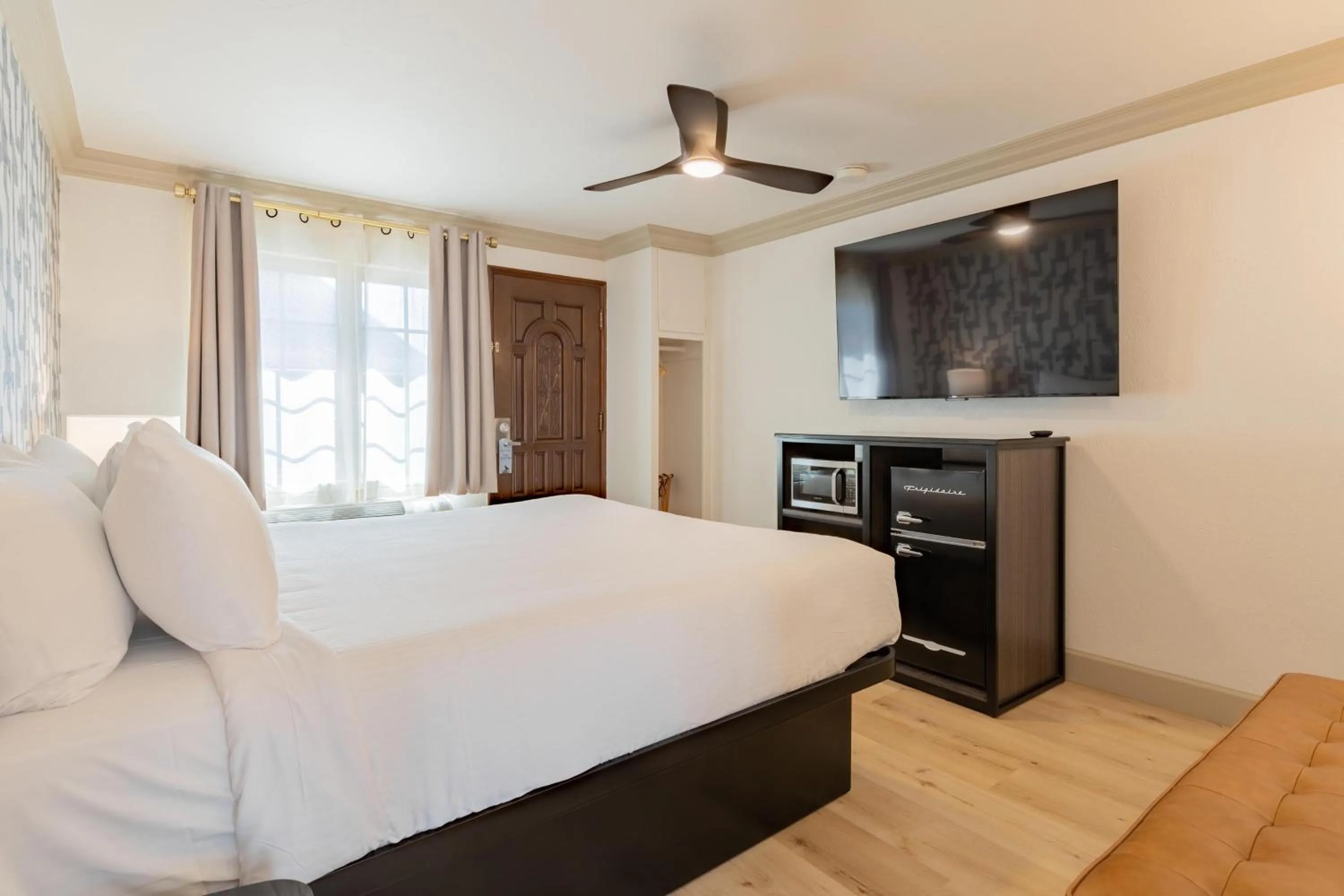 Bedroom, Bed in The Marlo