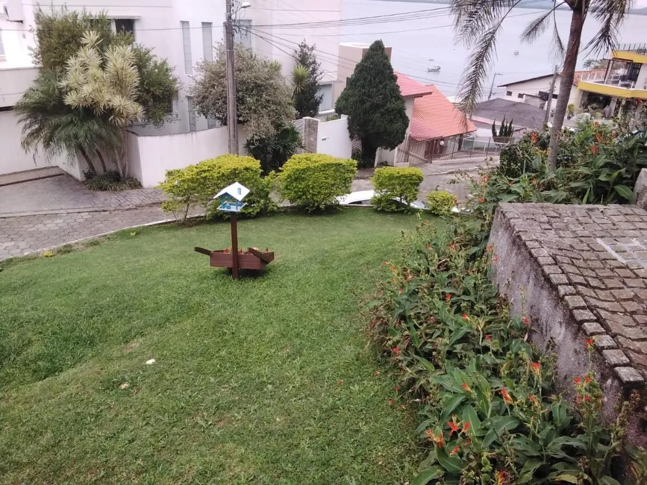 Garden view in Residencial Rodrigues Florianópolis Centro Aeroporto