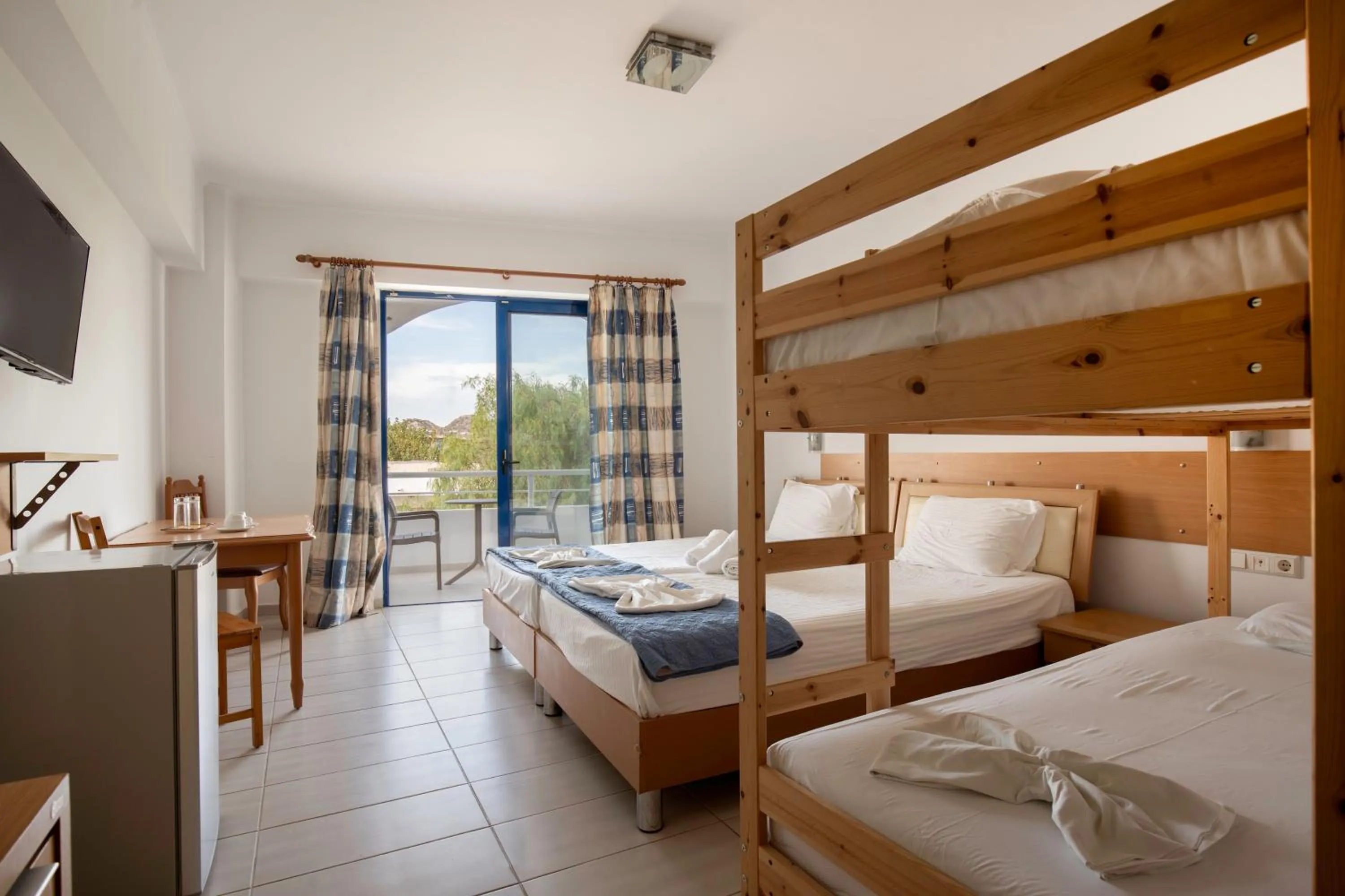 Photo of the whole room in Raffaello Beach