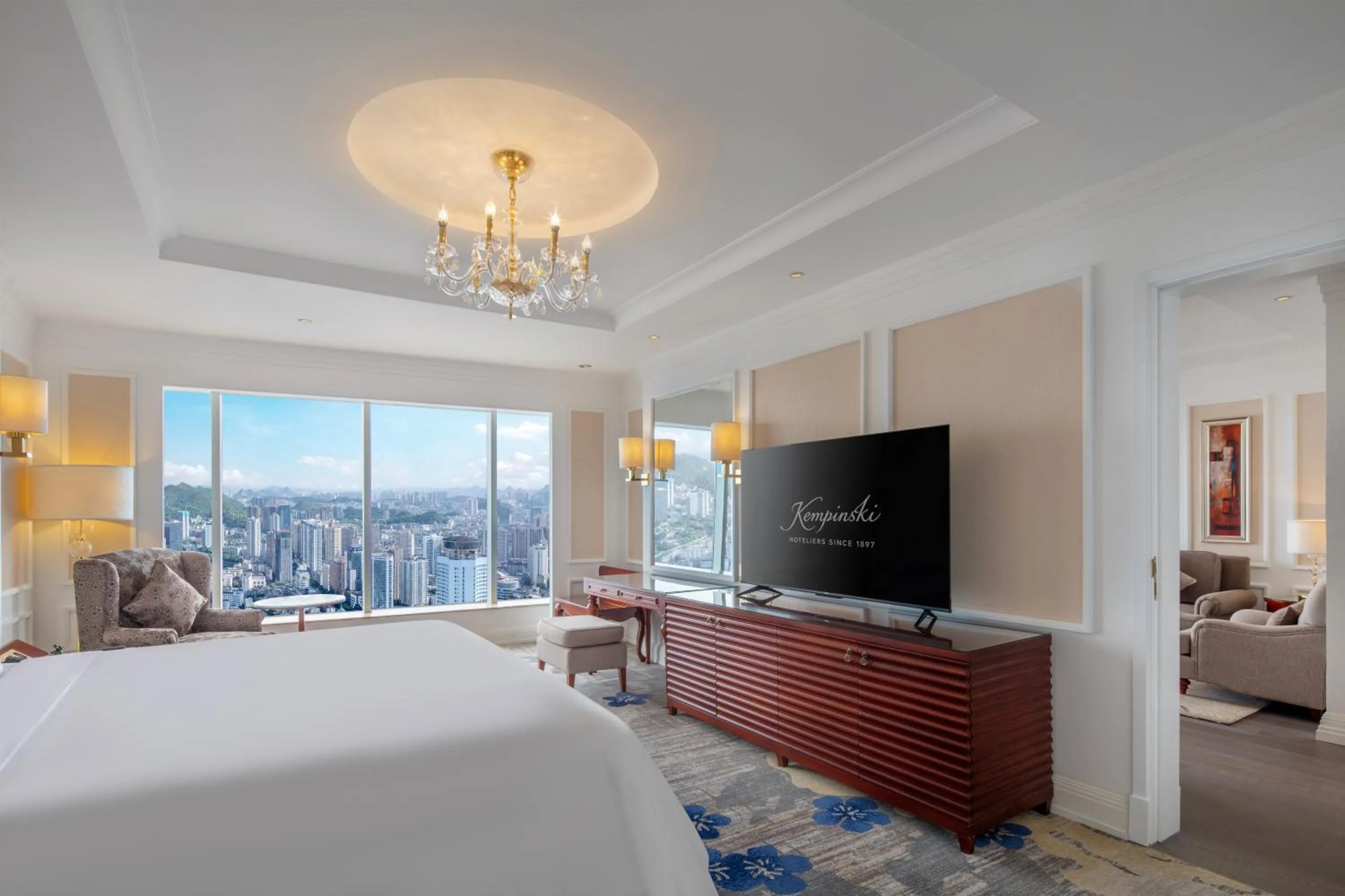 Bed in Kempinski Hotel Guiyang