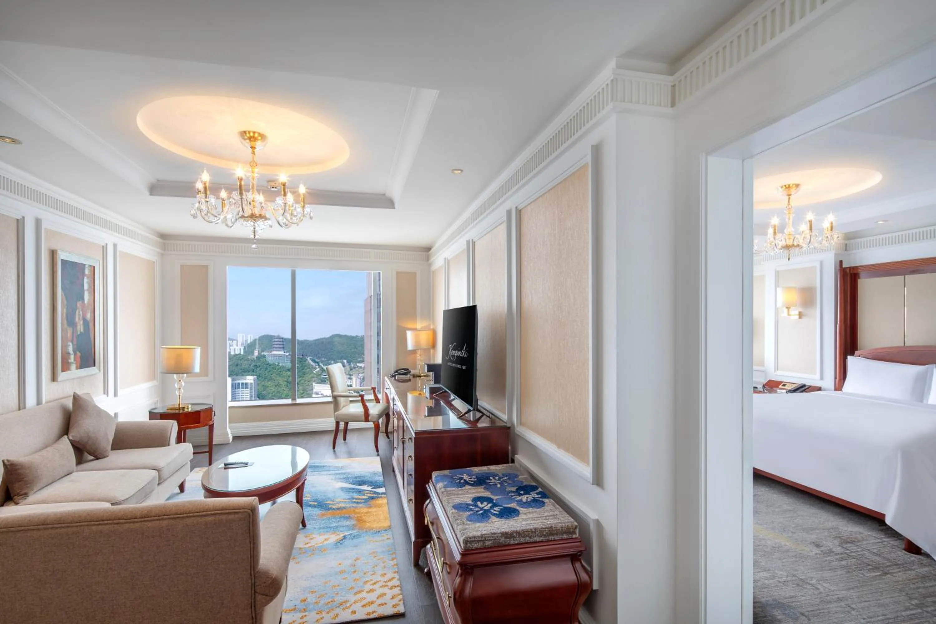 Bed in Kempinski Hotel Guiyang