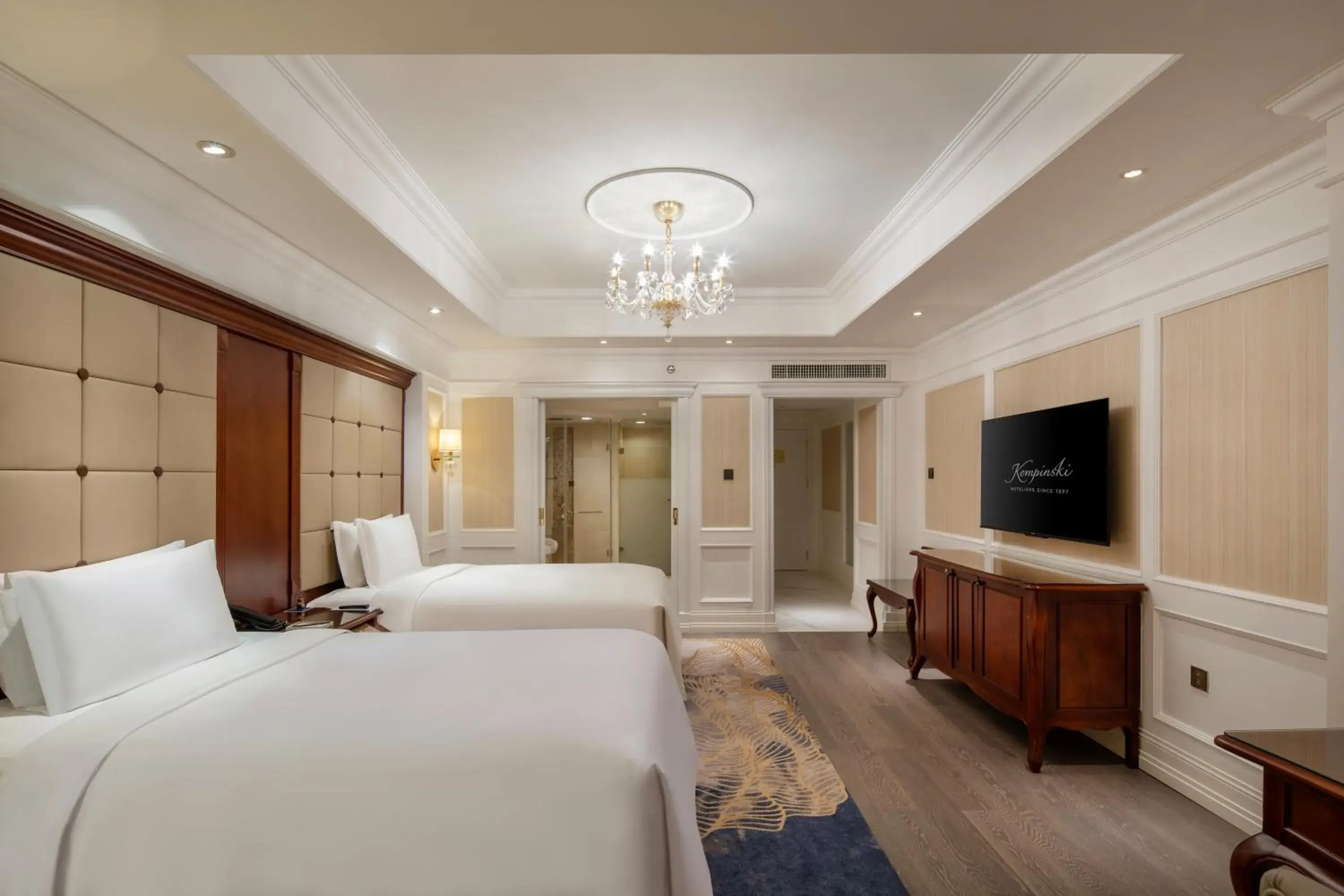 Bed in Kempinski Hotel Guiyang Bed in Kempinski Hotel Guiyang