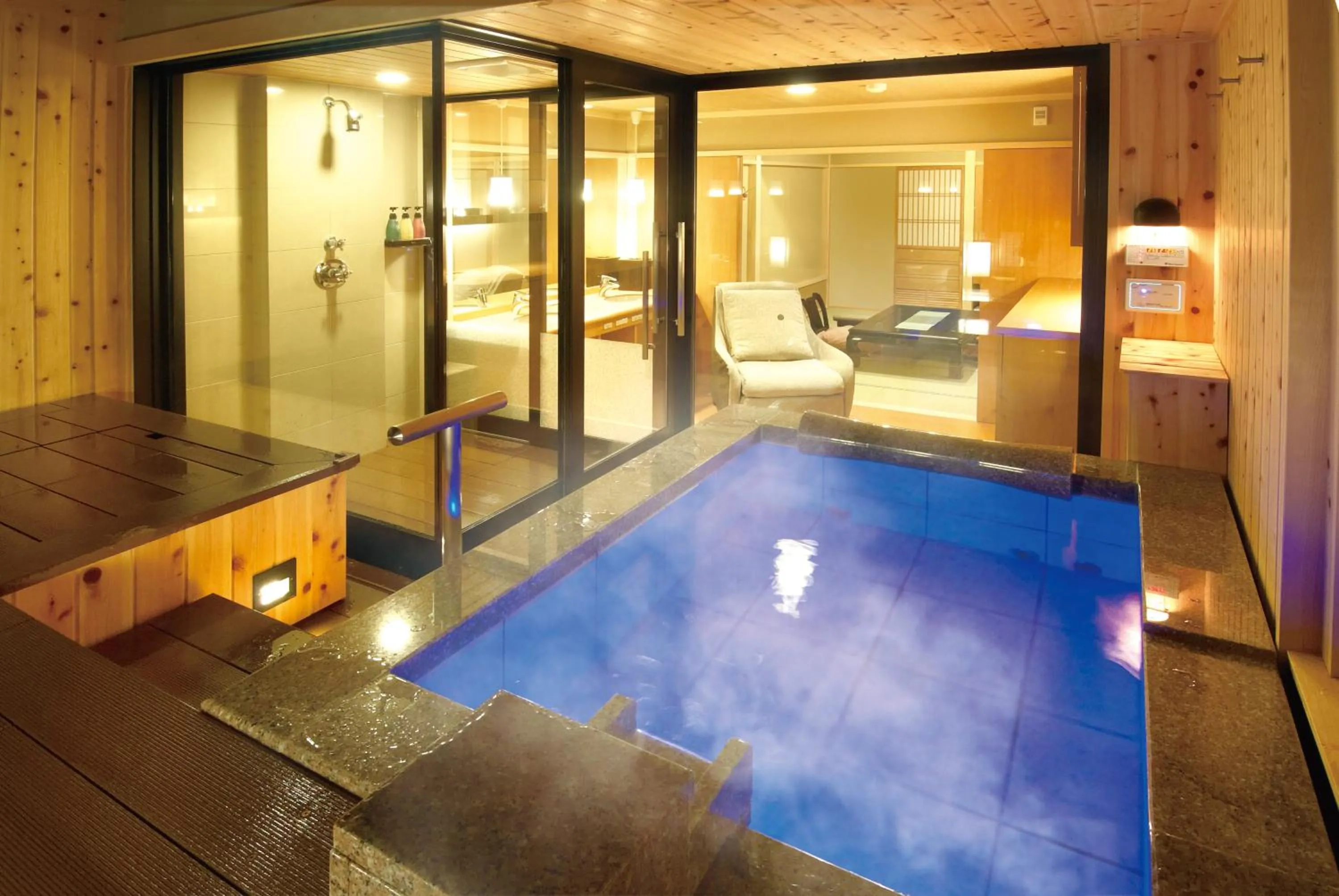 Open Air Bath, Swimming Pool in Hoshokaku                                                                                       