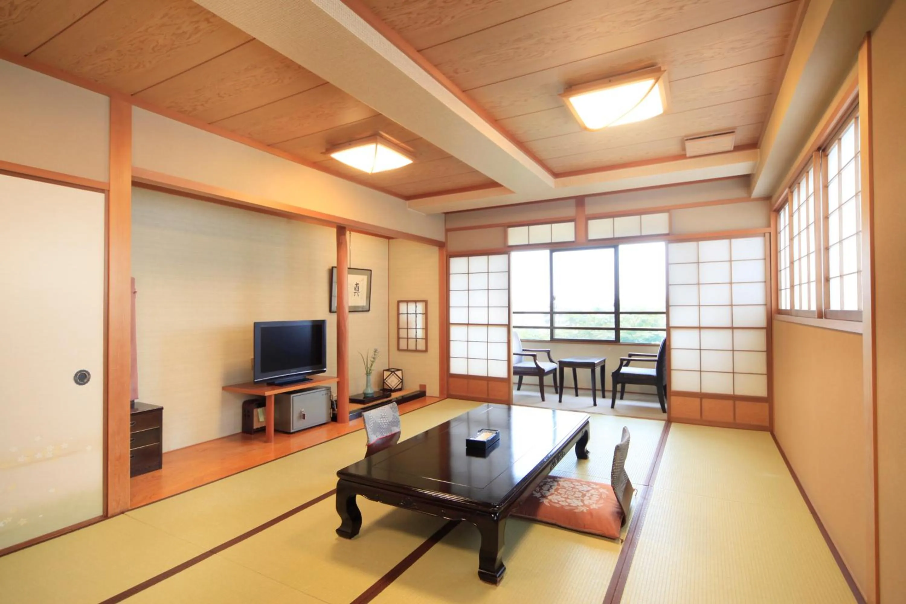 Photo of the whole room, Seating Area in Hoshokaku                                                                                       