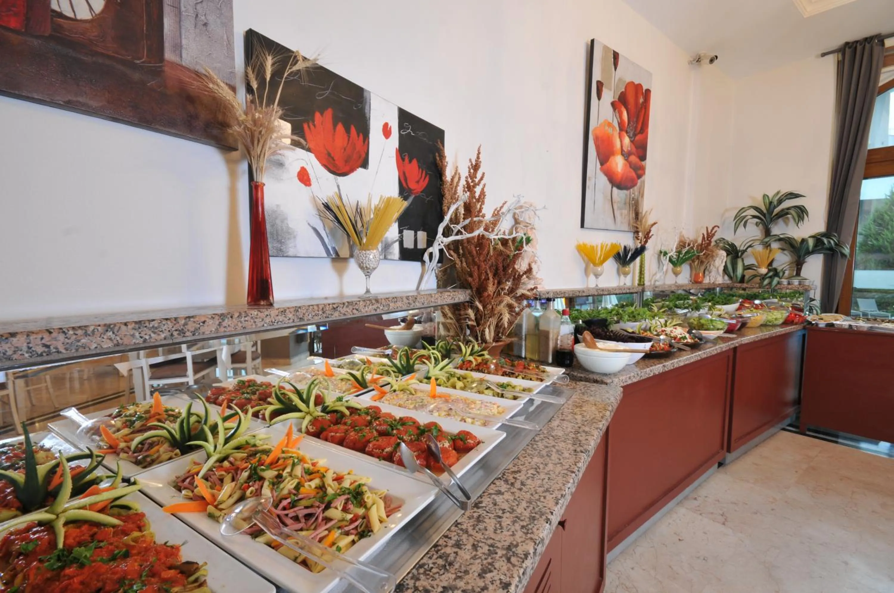 Dinner in My Dream Hotel