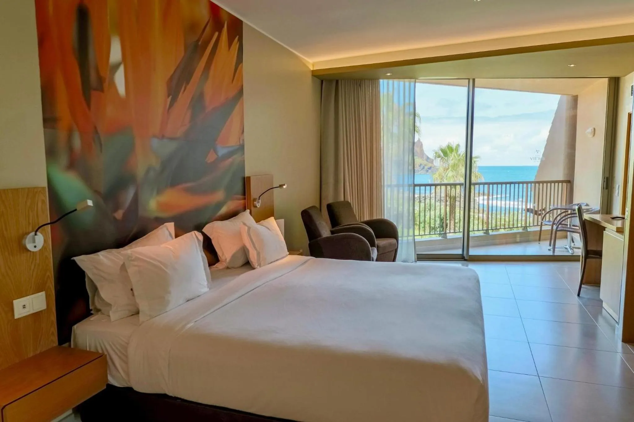 Photo of the whole room, Bed in The Views Oasis