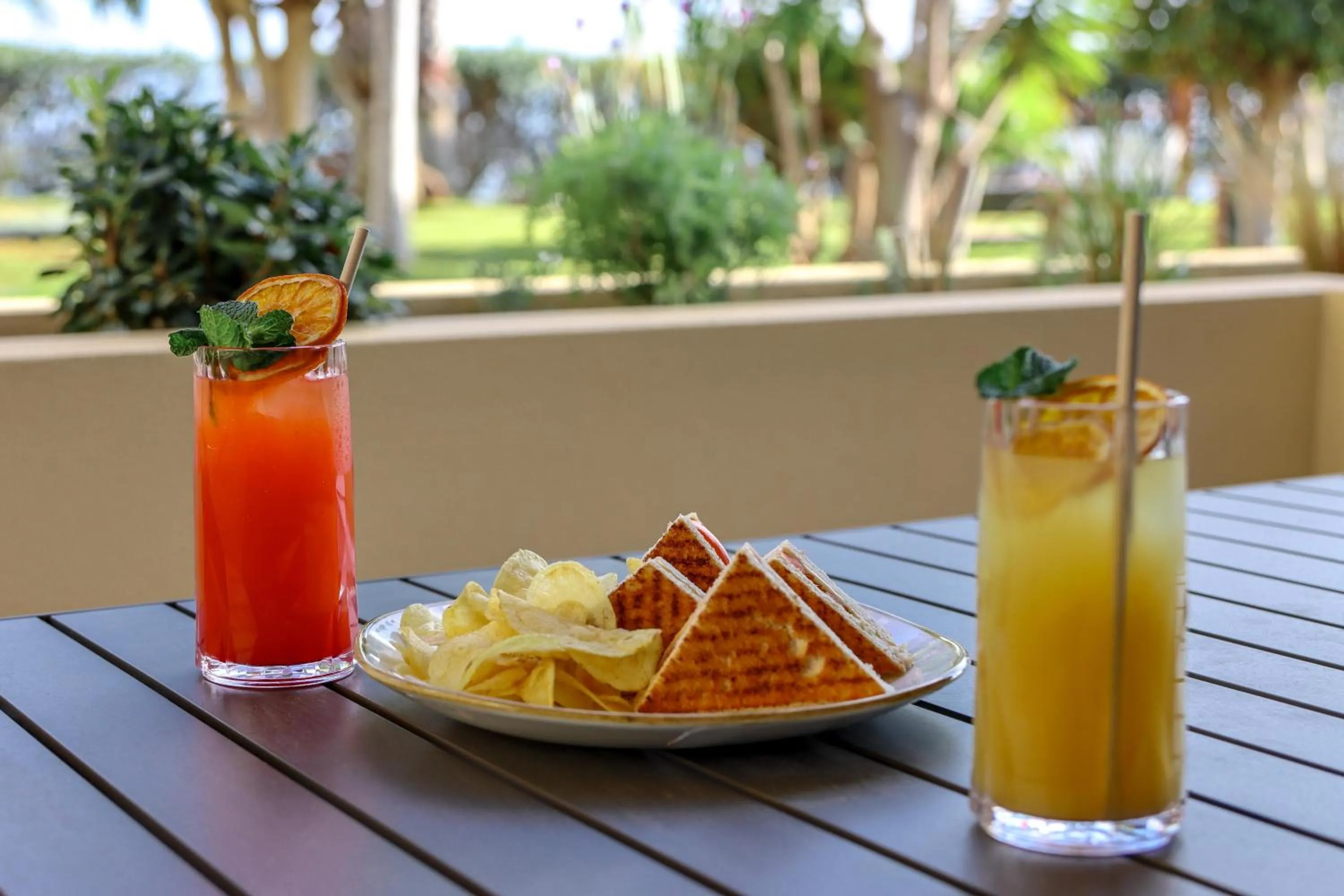 Photo of the whole room in The Views Oasis