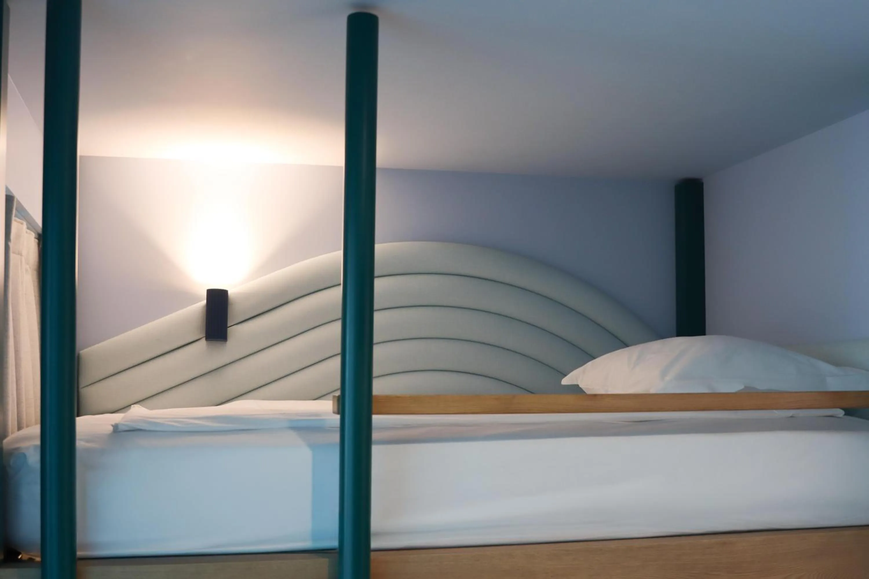 Photo of the whole room, Bed in The Views Oasis