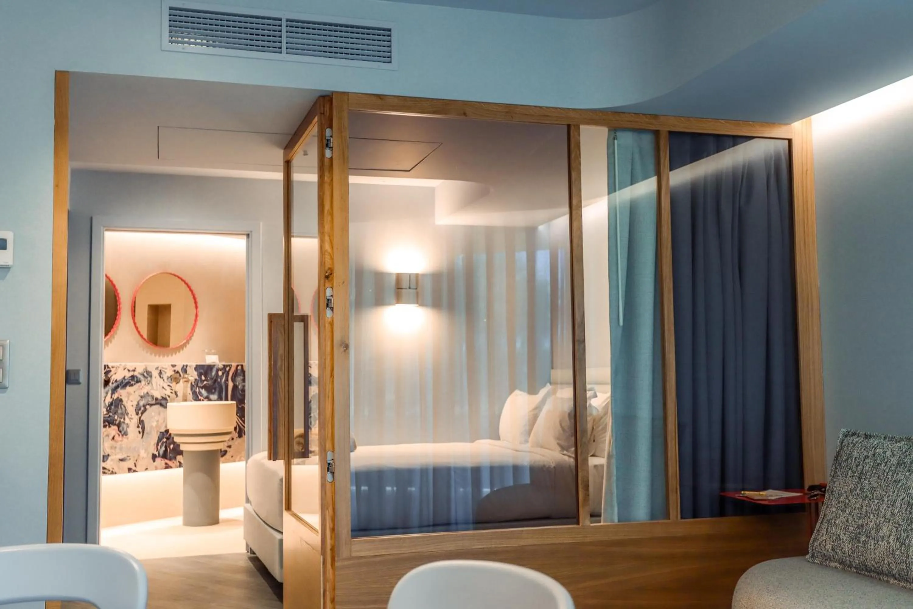 Photo of the whole room, Bed in The Views Oasis