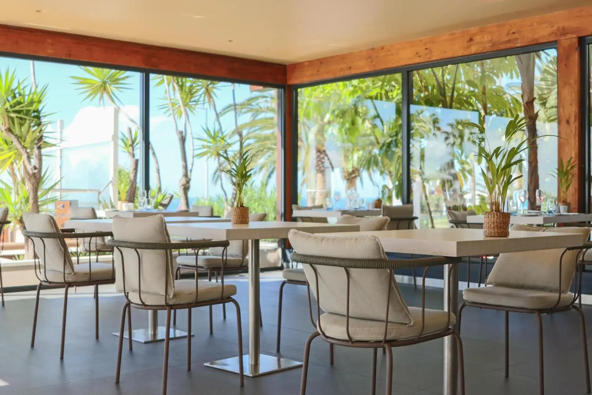 Lounge or bar in The Views Oasis Lounge or bar in The Views Oasis