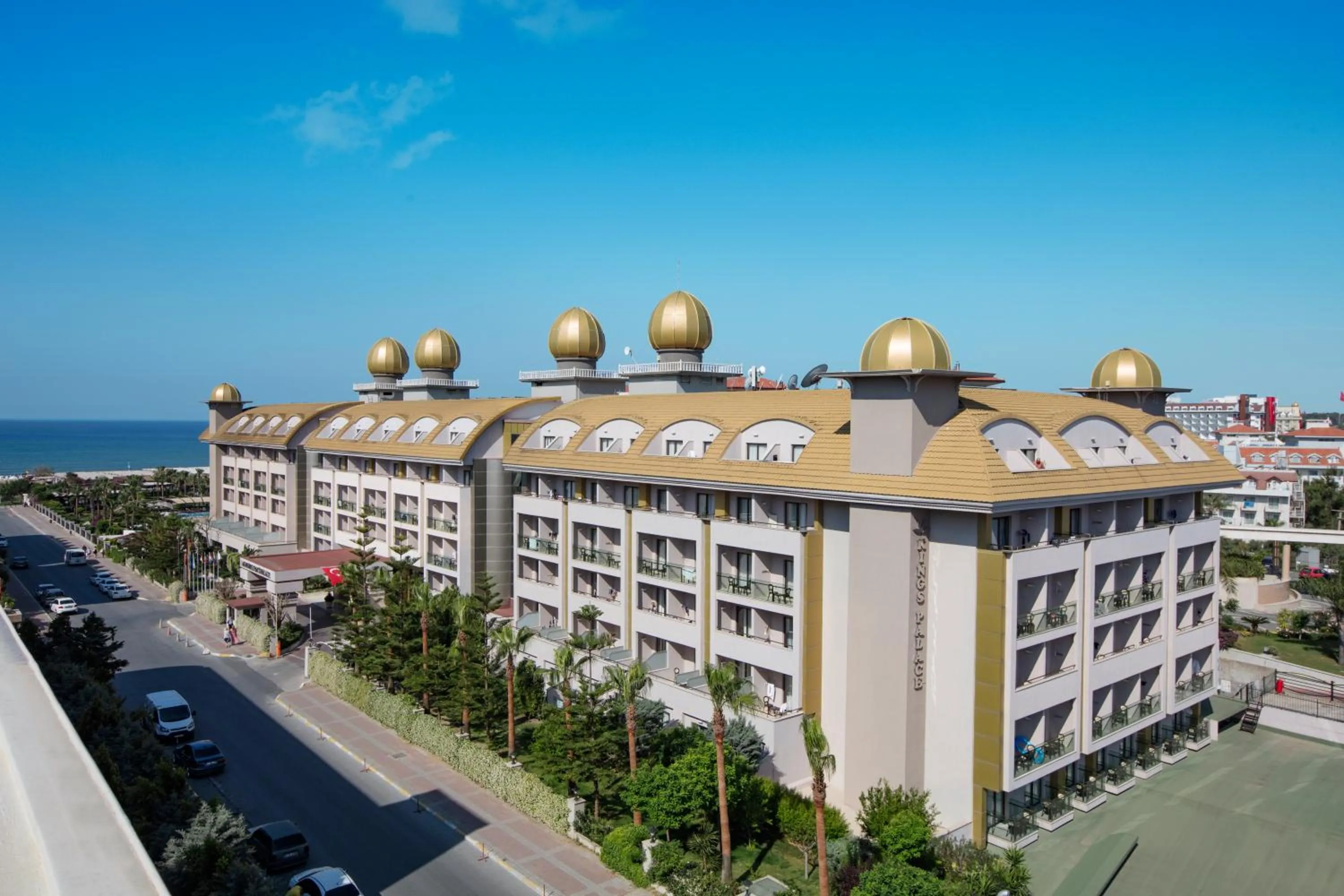 Property building in Aydinbey King's Palace & Spa - Ultra All Inclusive
