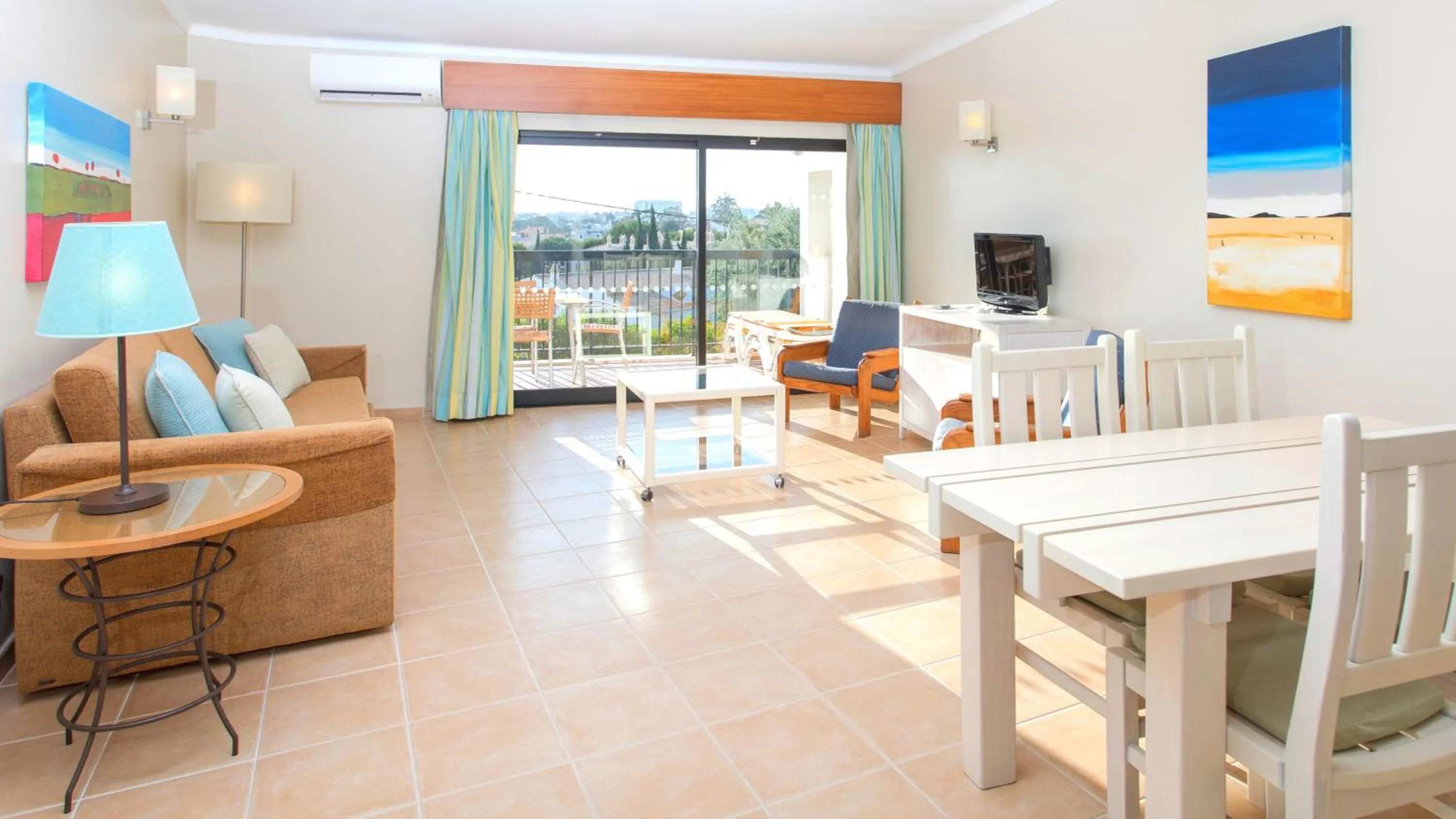 Living room in Alfagar Village