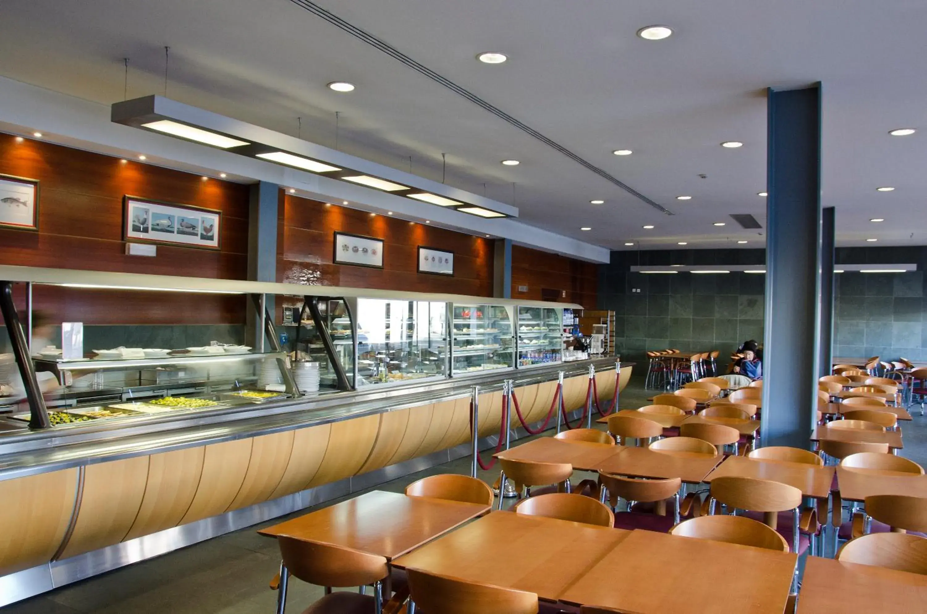 Restaurant/places to eat in VIP Executive Zurique Hotel Restaurant/places to eat in VIP Executive Zurique Hotel