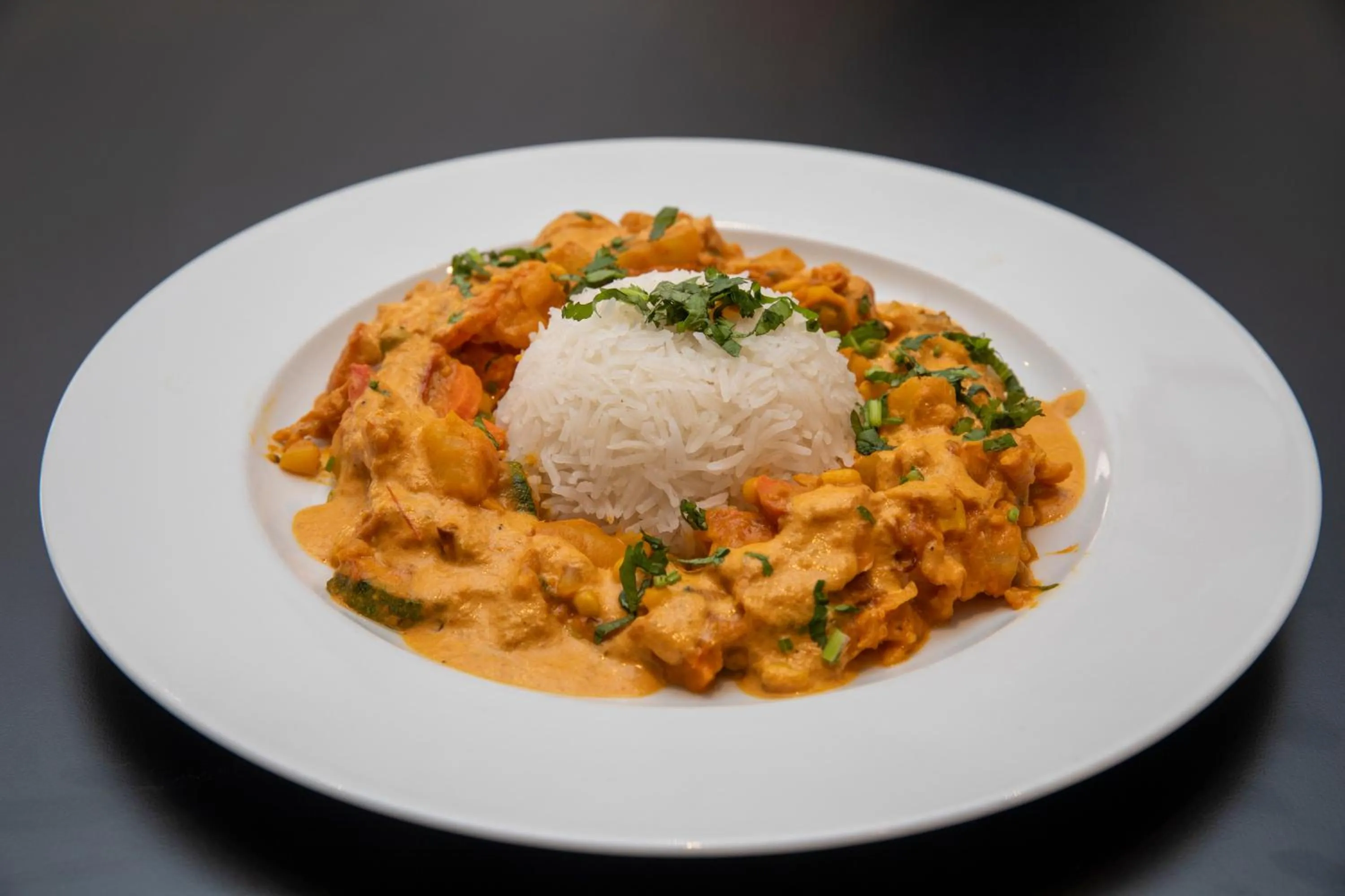 Restaurant/places to eat in VIP Executive Zurique Hotel