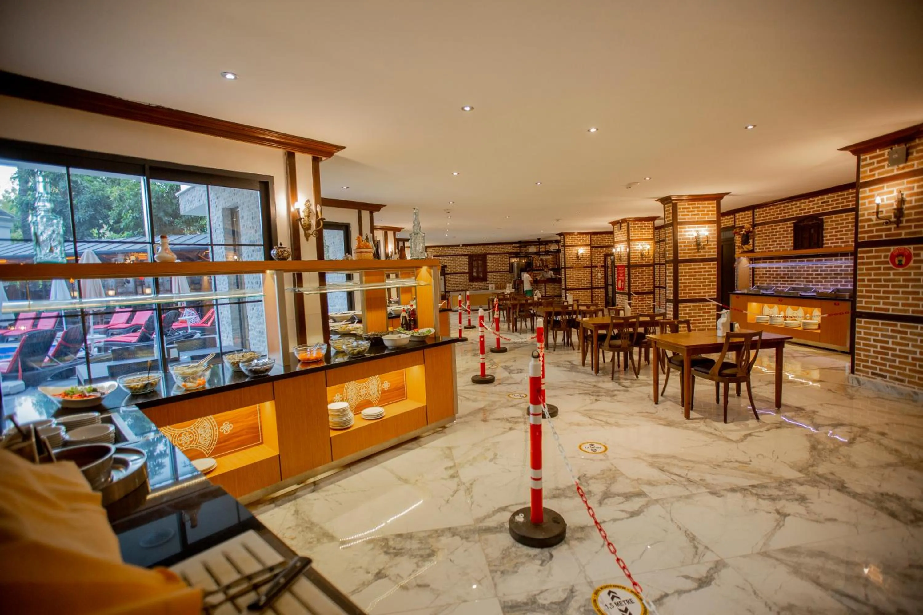 Restaurant/places to eat in Kleopatra Fatih Hotel