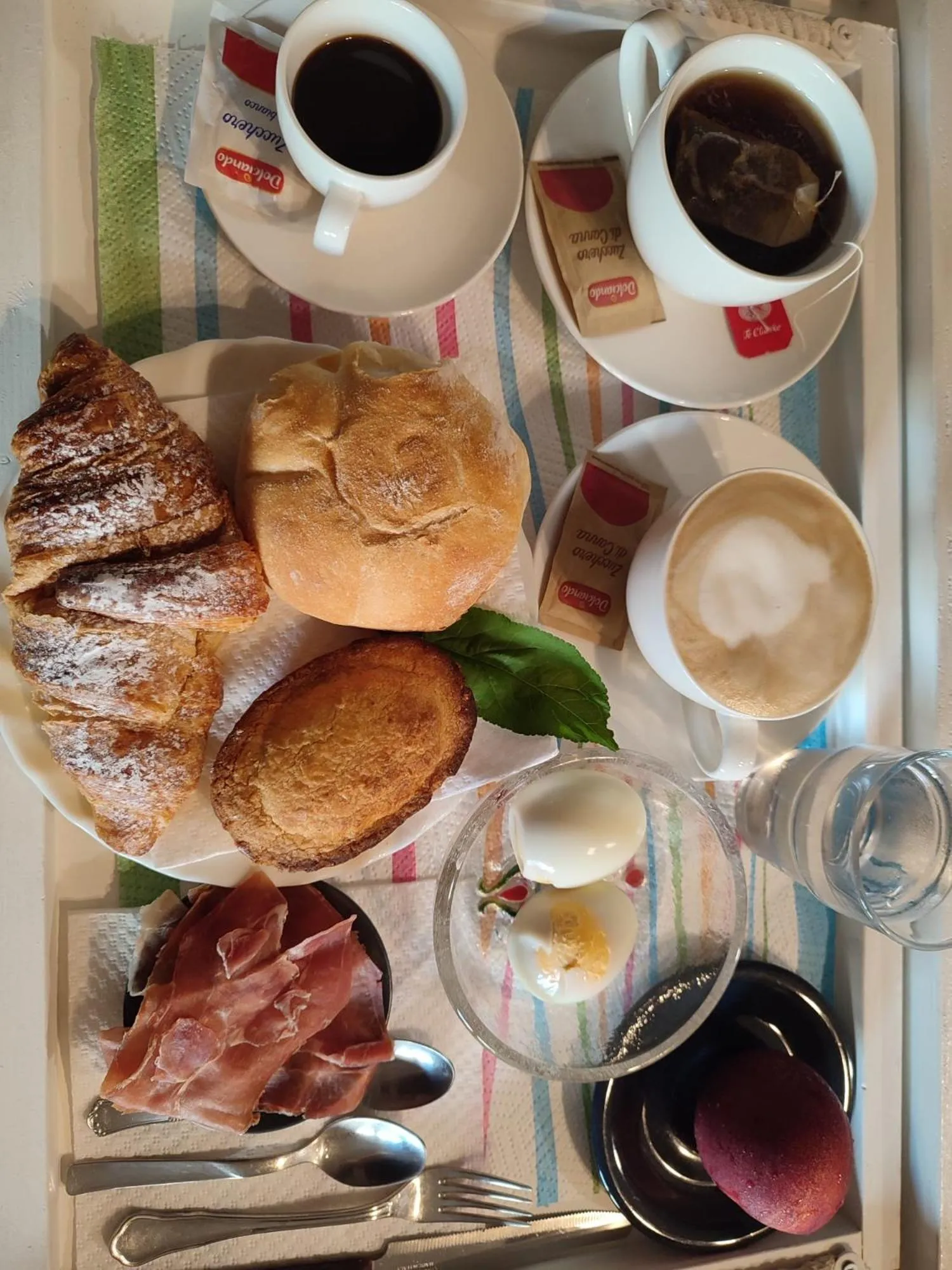 Food and drinks in B&B Suites Via del Mare