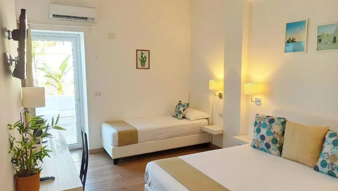 Bed in B&B Suites Via del Mare