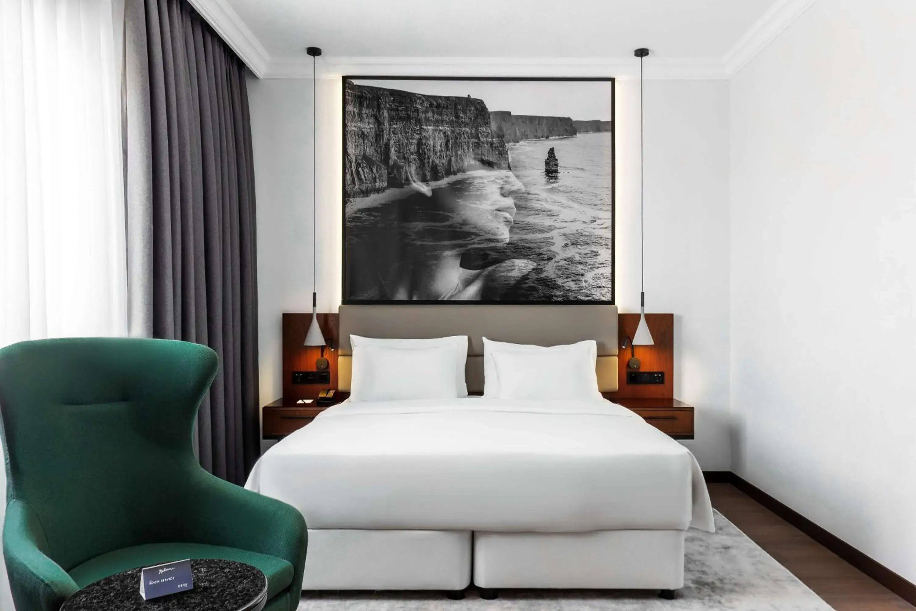 Bedroom, Bed in Radisson Blu Hotel, Tashkent Bedroom, Bed in Radisson Blu Hotel, Tashkent