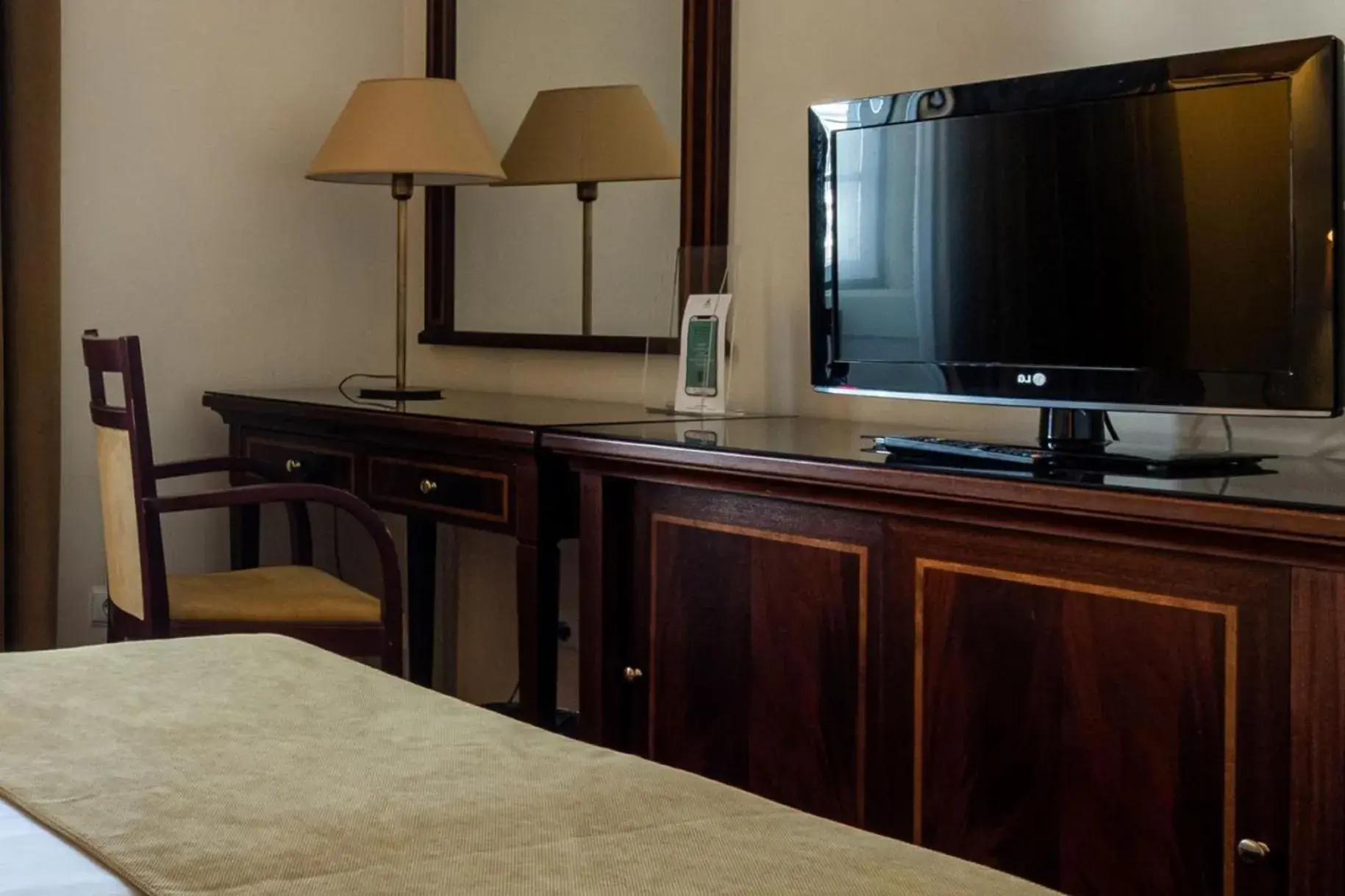 Twin Room with Sea View and Balcony (3 Adults) in Vila Gale Ericeira Twin Room with Sea View and Balcony (3 Adults) in Vila Gale Ericeira