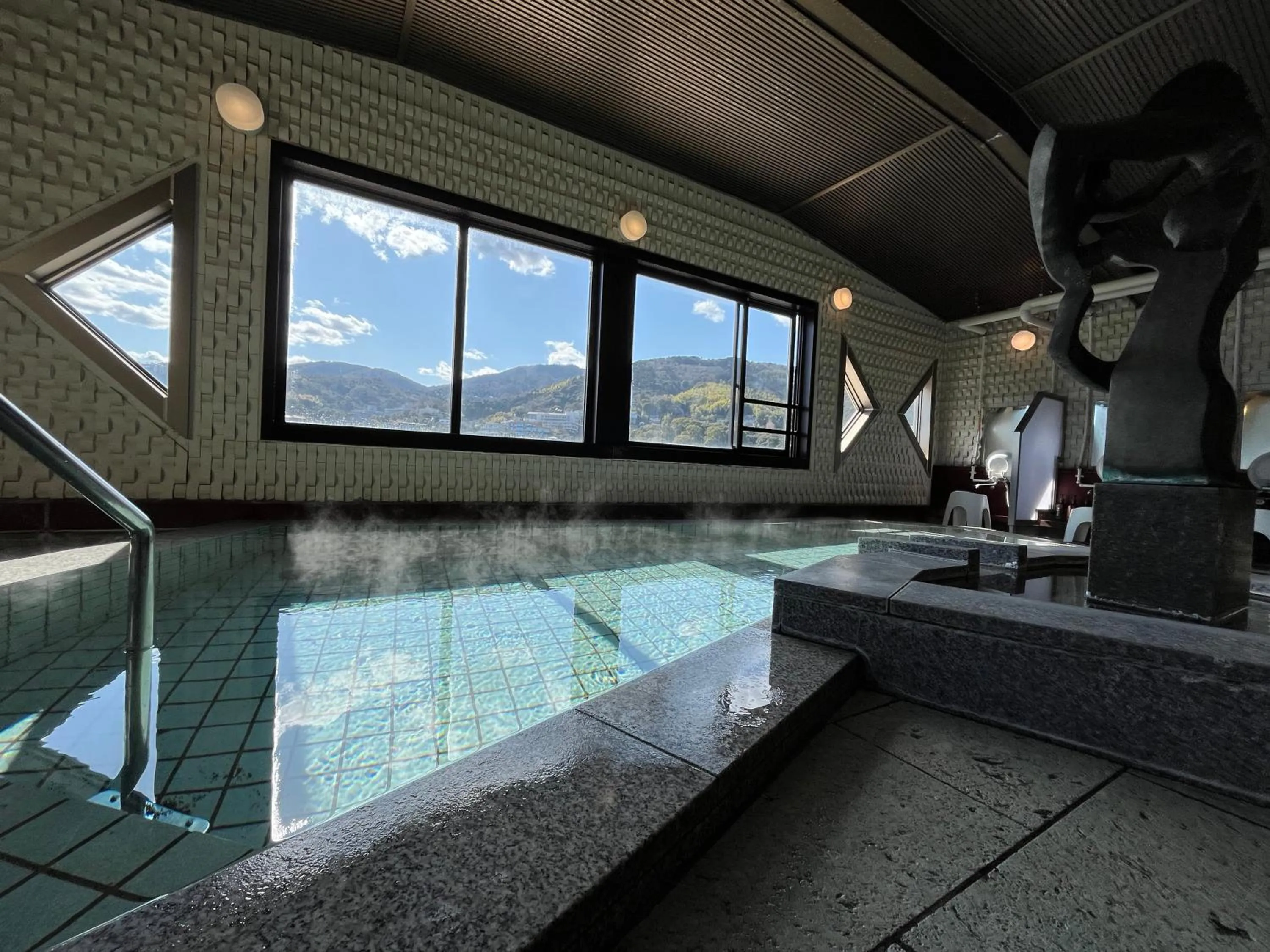 Shower in Kameya Rakan