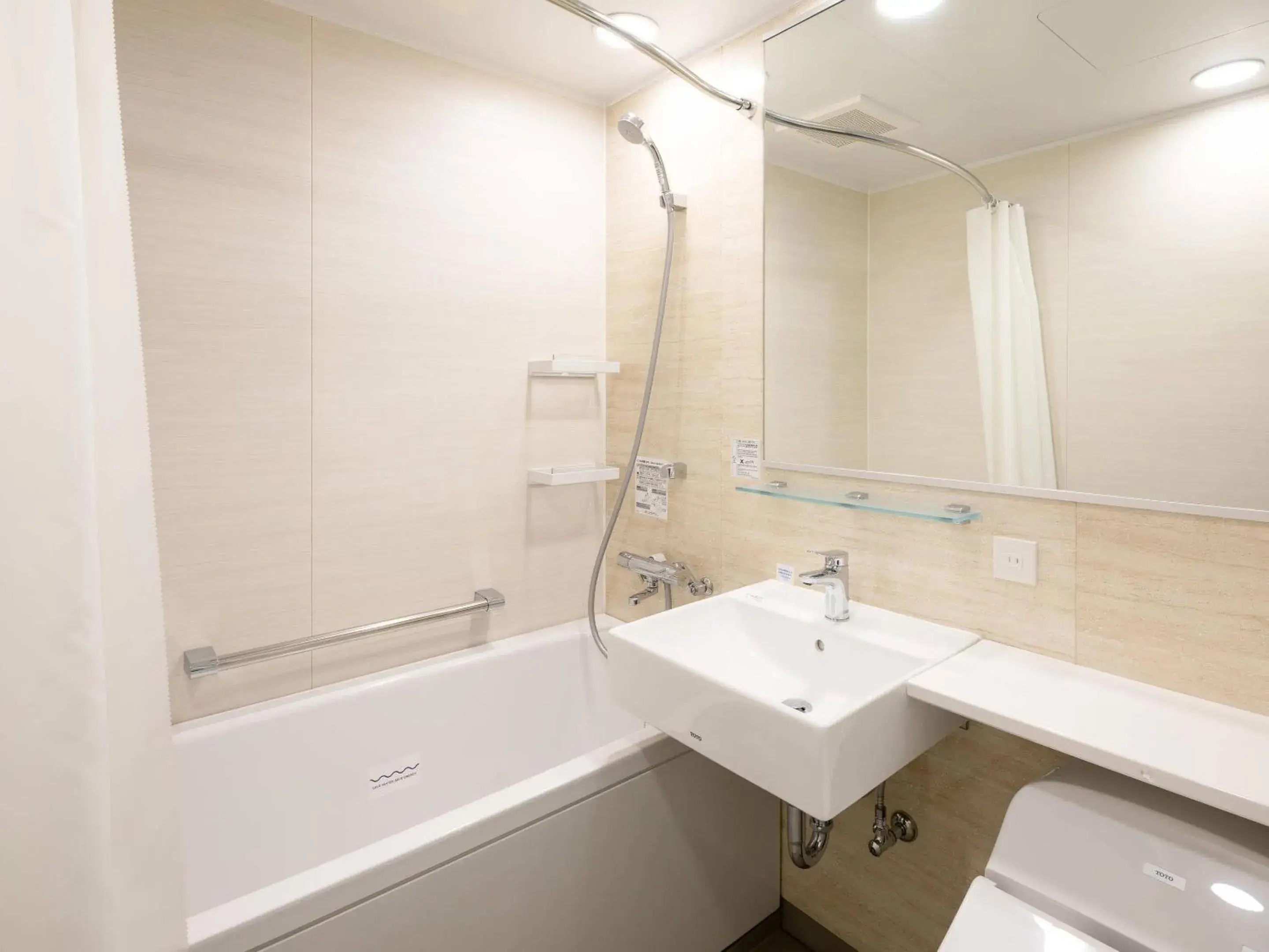 Bedroom in Comfort Hotel Ishigaki Island Bedroom in Comfort Hotel Ishigaki Island