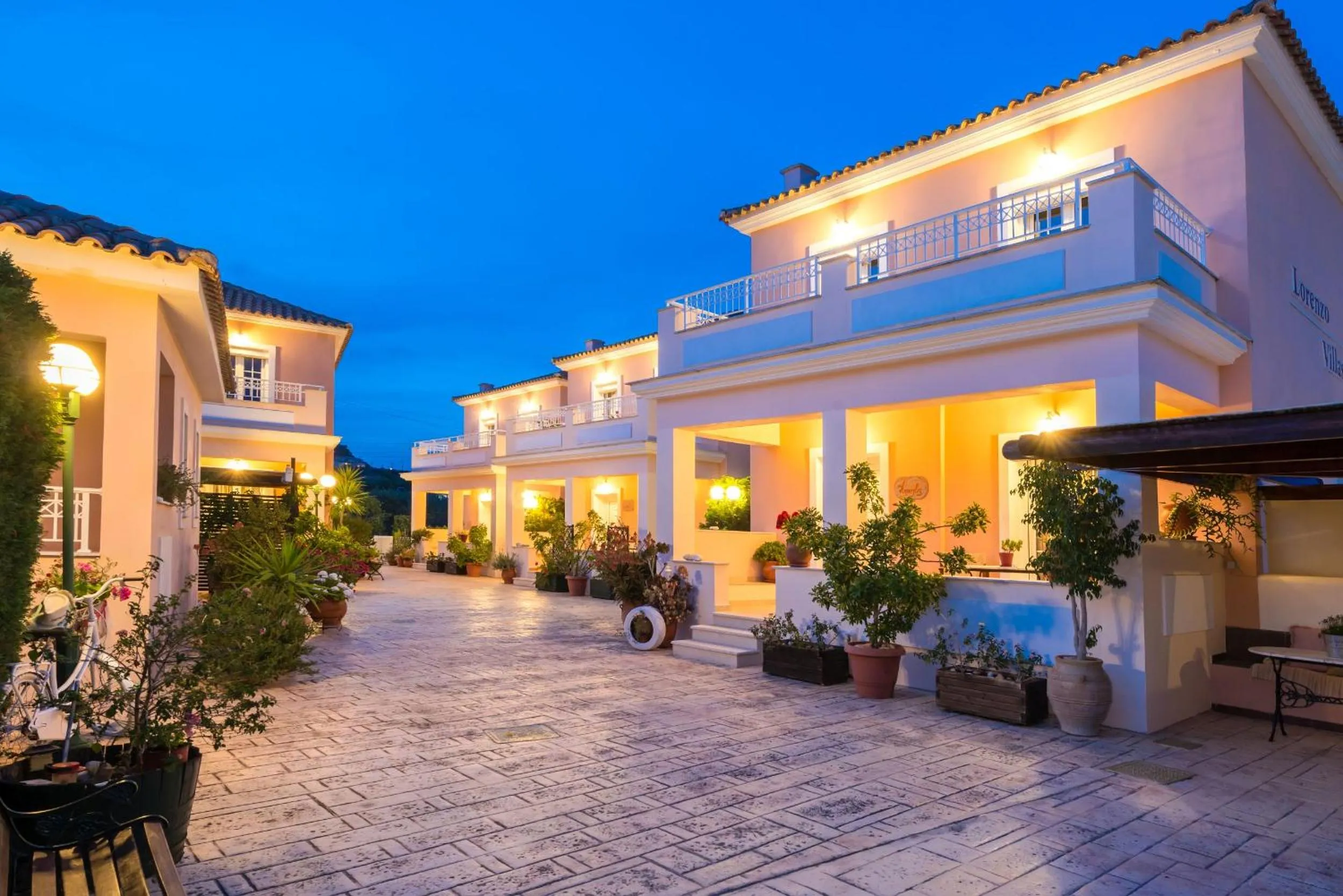 Property building in Lorenzo Villas with Private Pool, 200m from the beach, by ZanteWize