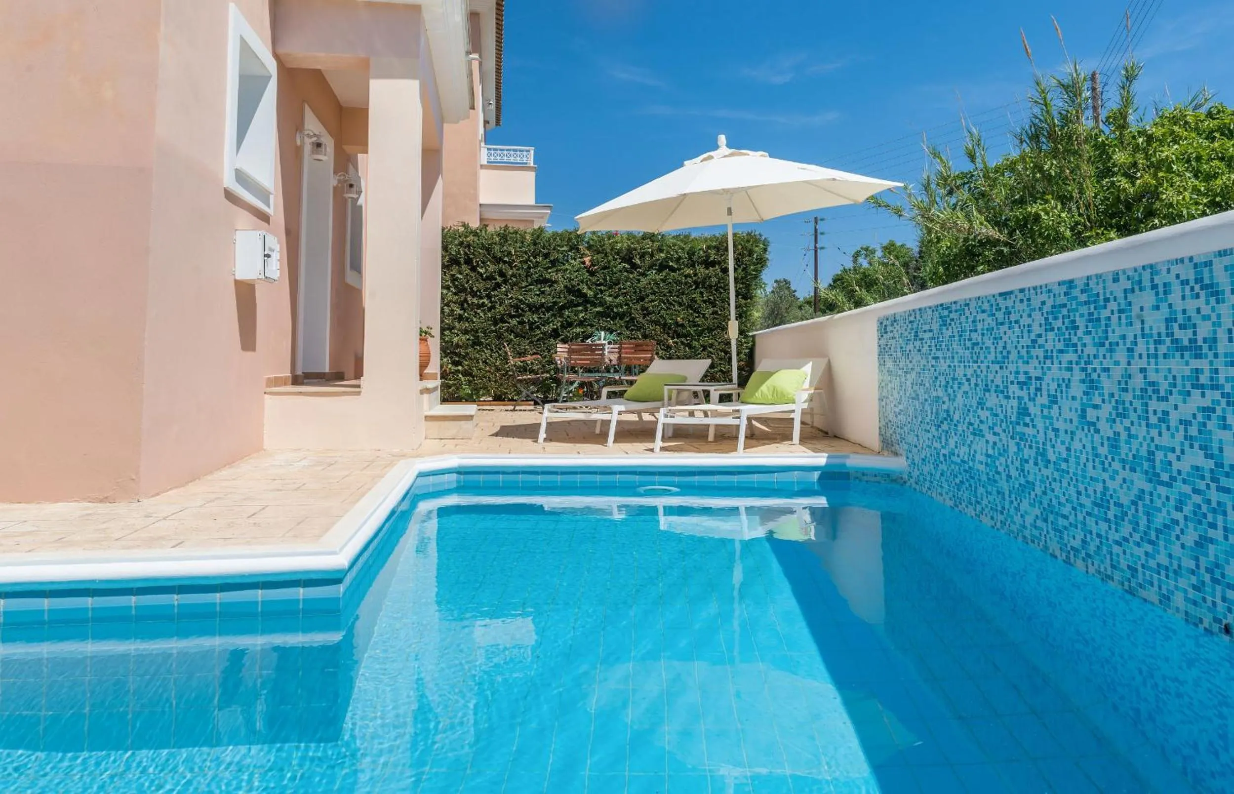 Swimming pool in Lorenzo Villas with Private Pool, 200m from the beach, by ZanteWize