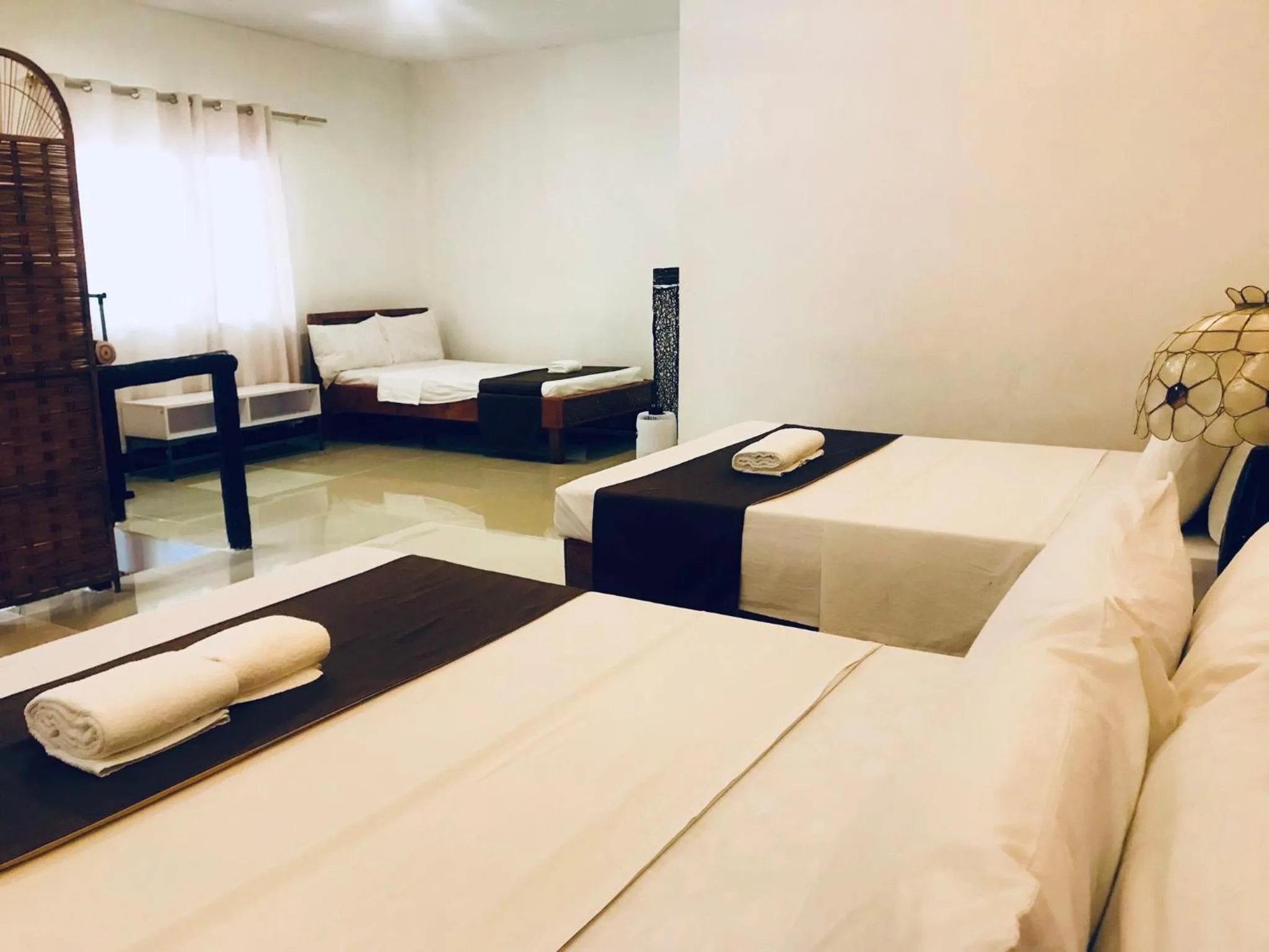 Bed in Santander Pebble Beach Resort