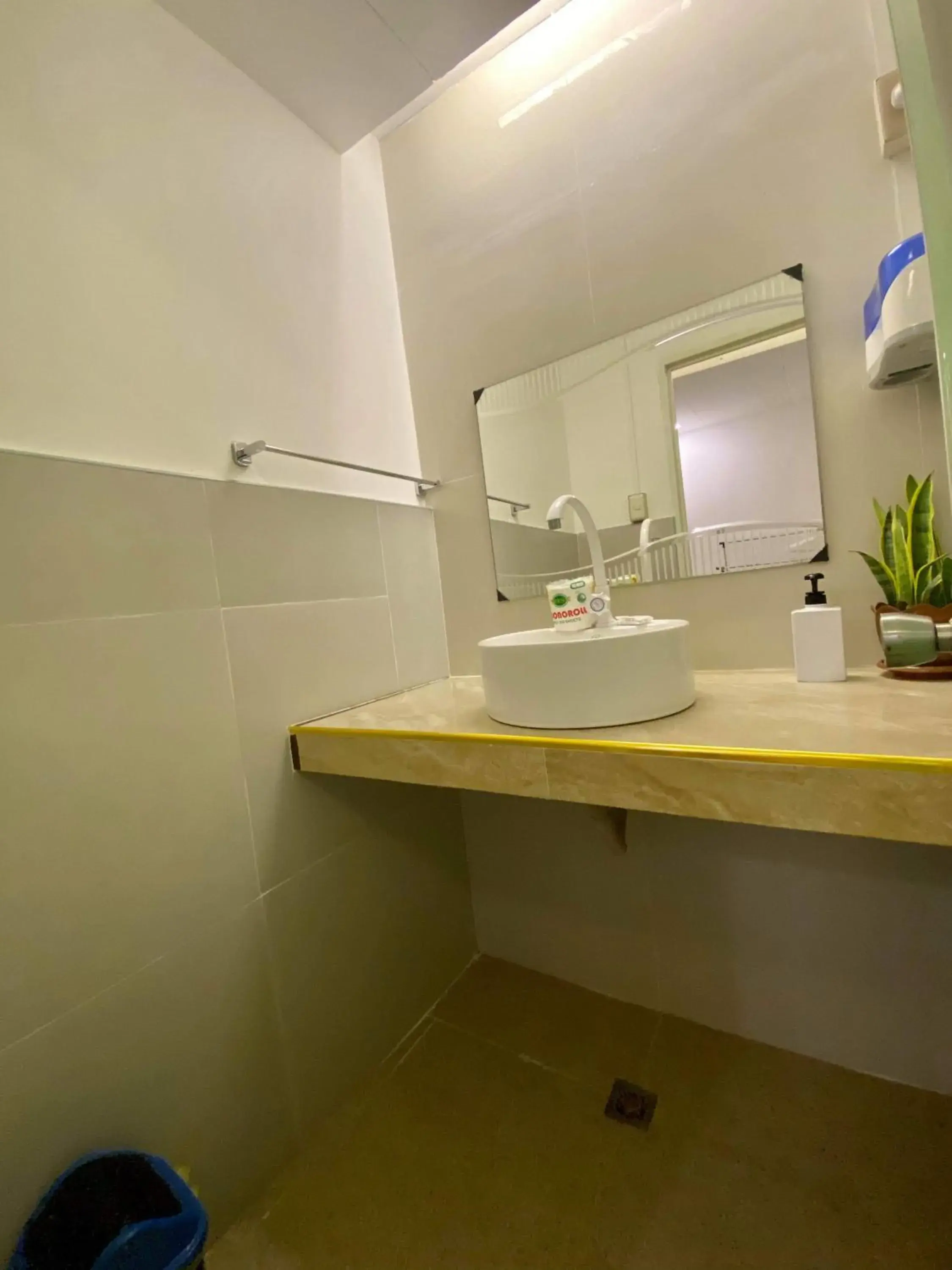 Bathroom in Santander Pebble Beach Resort Bathroom in Santander Pebble Beach Resort