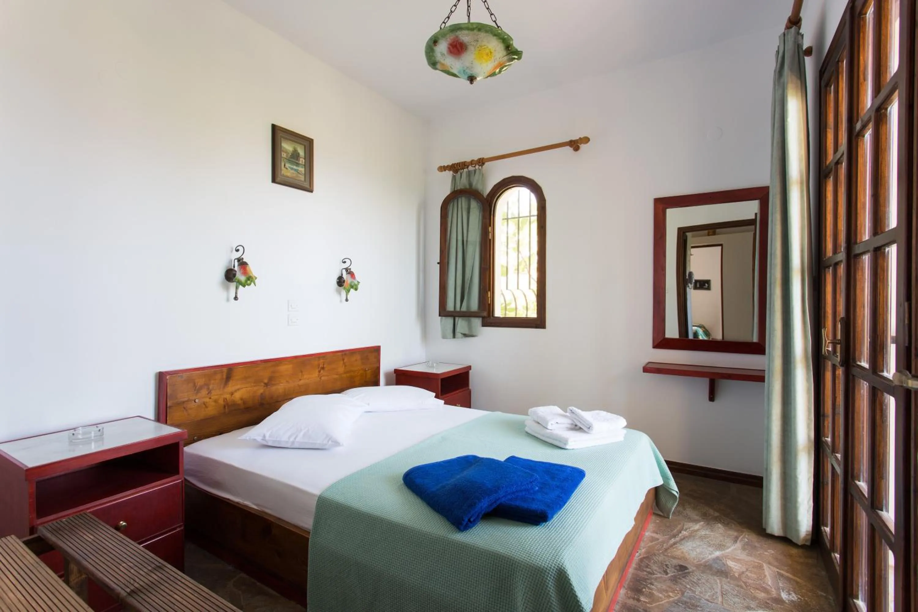 Bedroom, Bed in Monemvasia Village (ex Topalti)