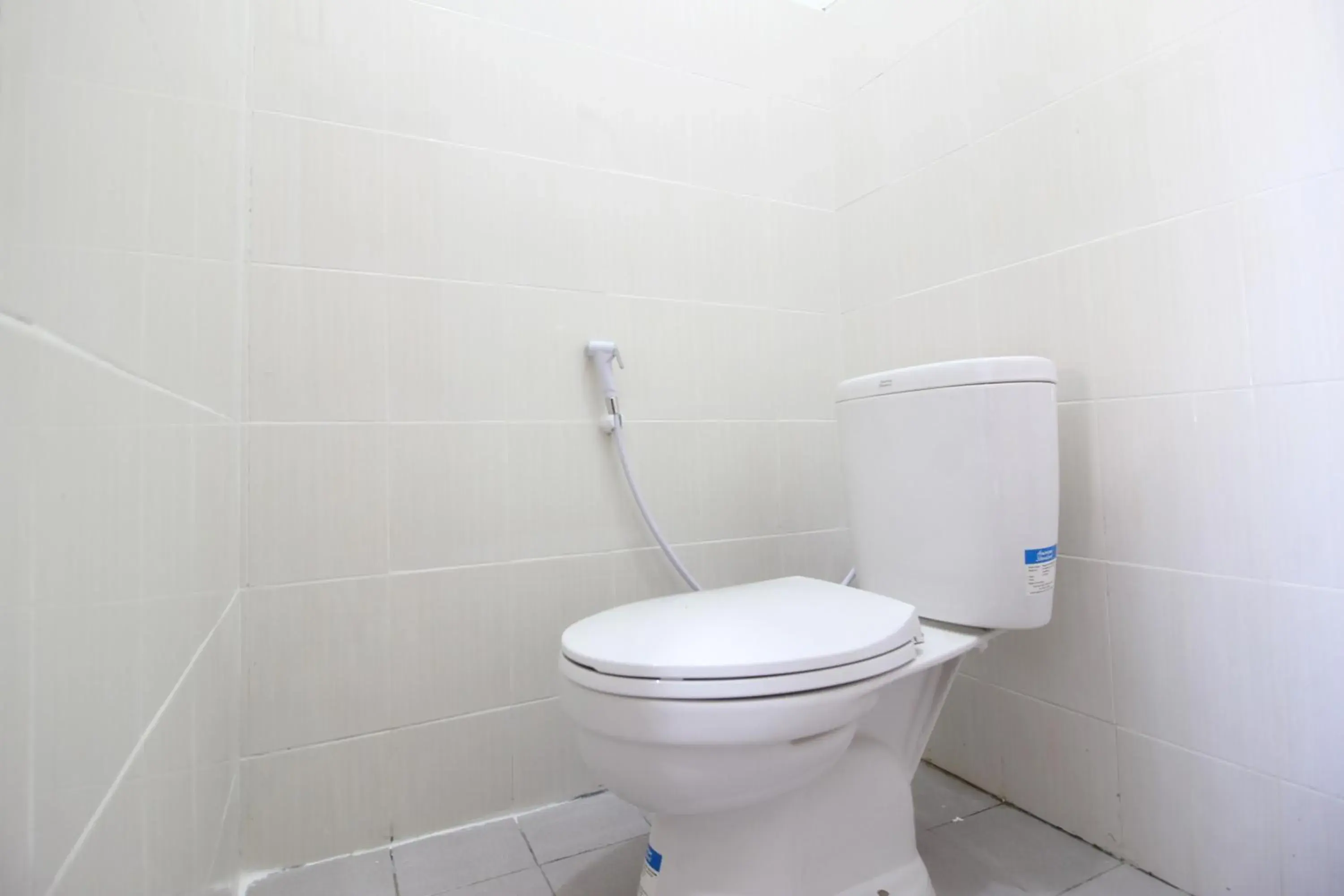 Bathroom in RedDoorz near UGM 3 Bathroom in RedDoorz near UGM 3