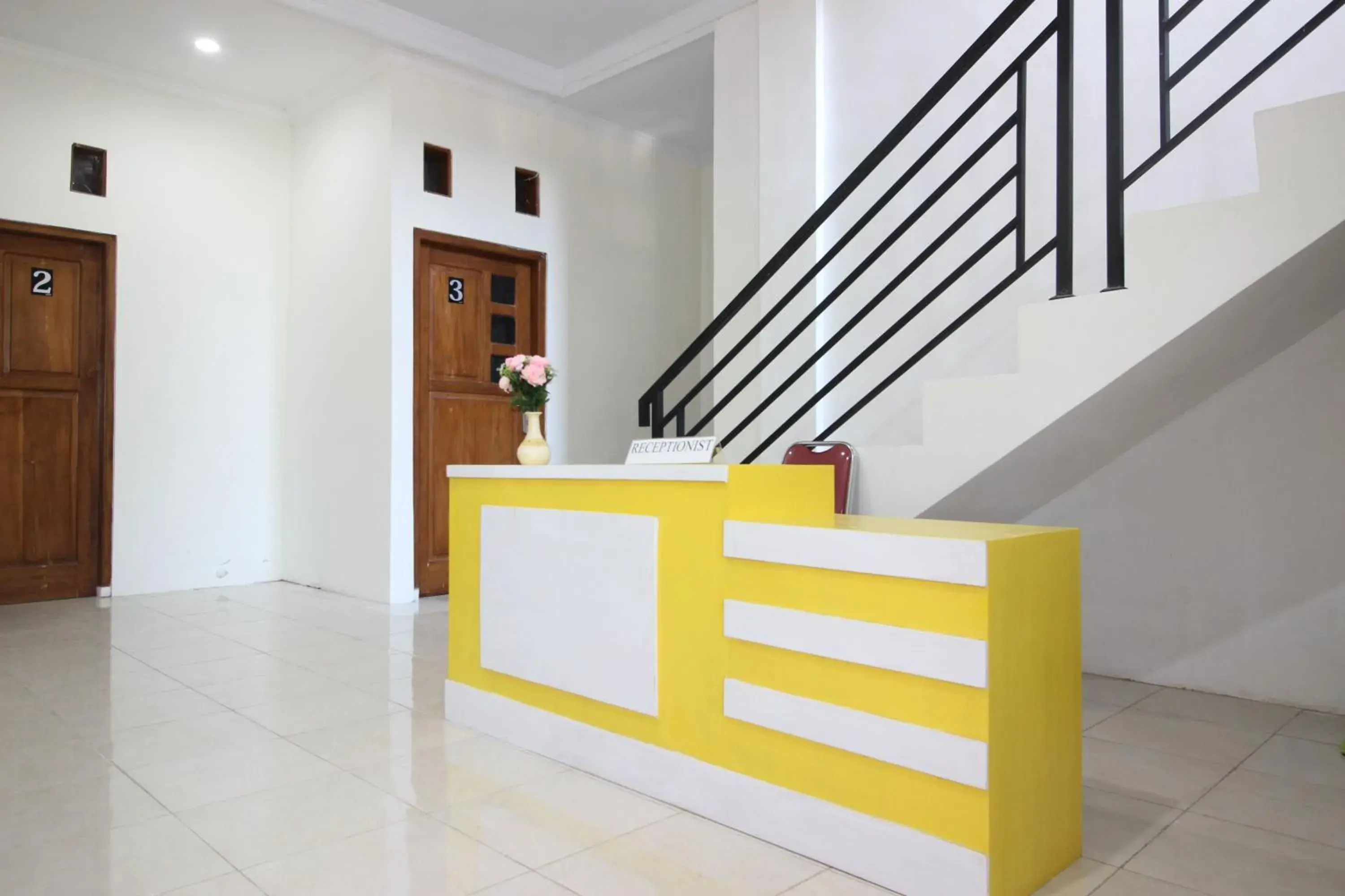 Lobby or reception in RedDoorz near UGM 3 Lobby or reception in RedDoorz near UGM 3