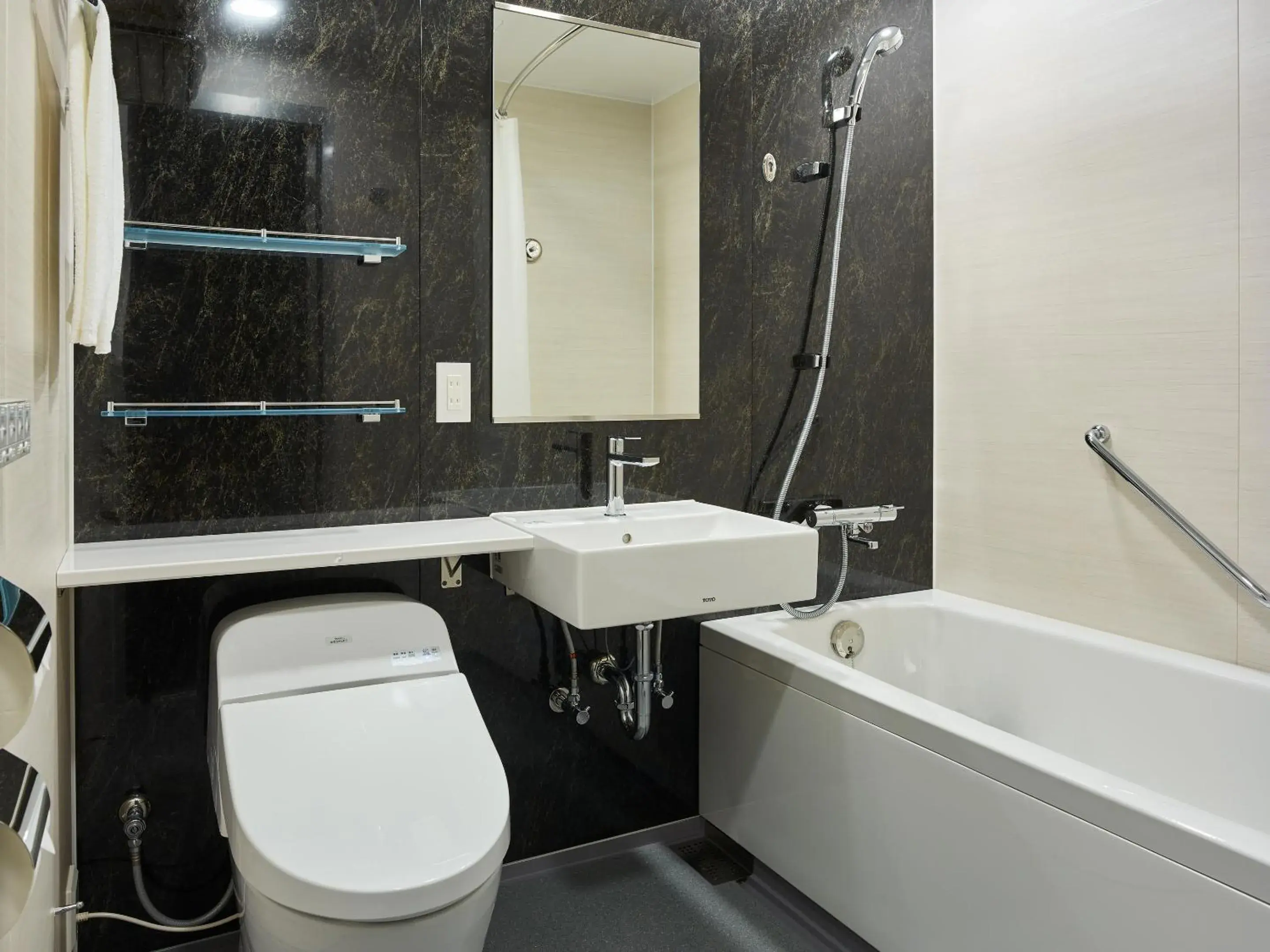 Photo of the whole room in Mitsui Garden Hotel Kanazawa Photo of the whole room in Mitsui Garden Hotel Kanazawa