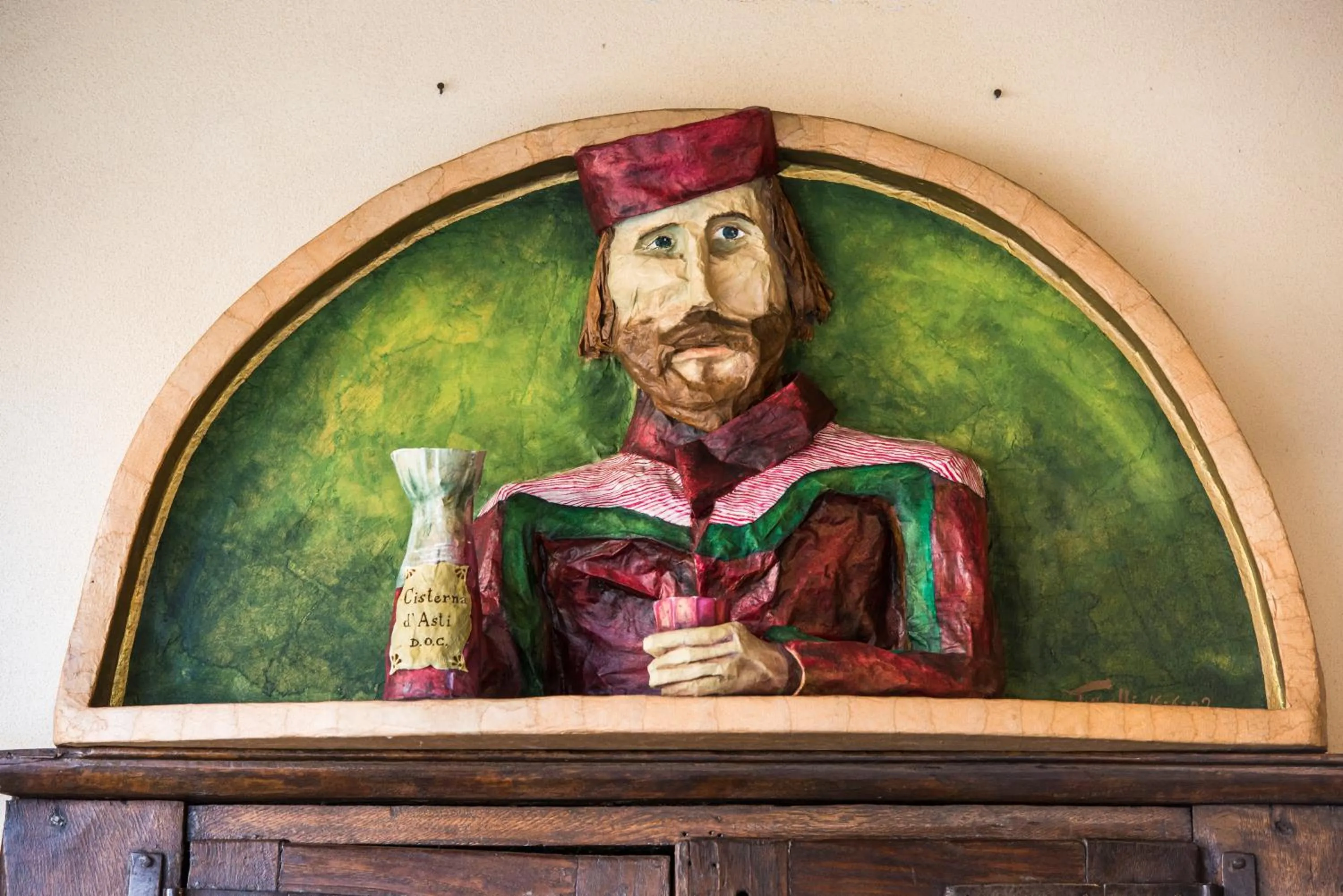 Decorative detail in Albergo Ristorante Garibaldi