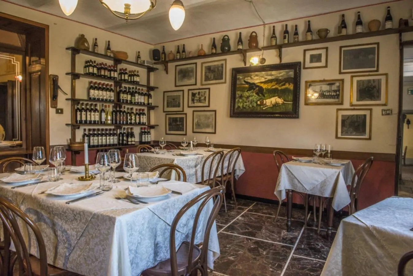 Restaurant/places to eat in Albergo Ristorante Garibaldi