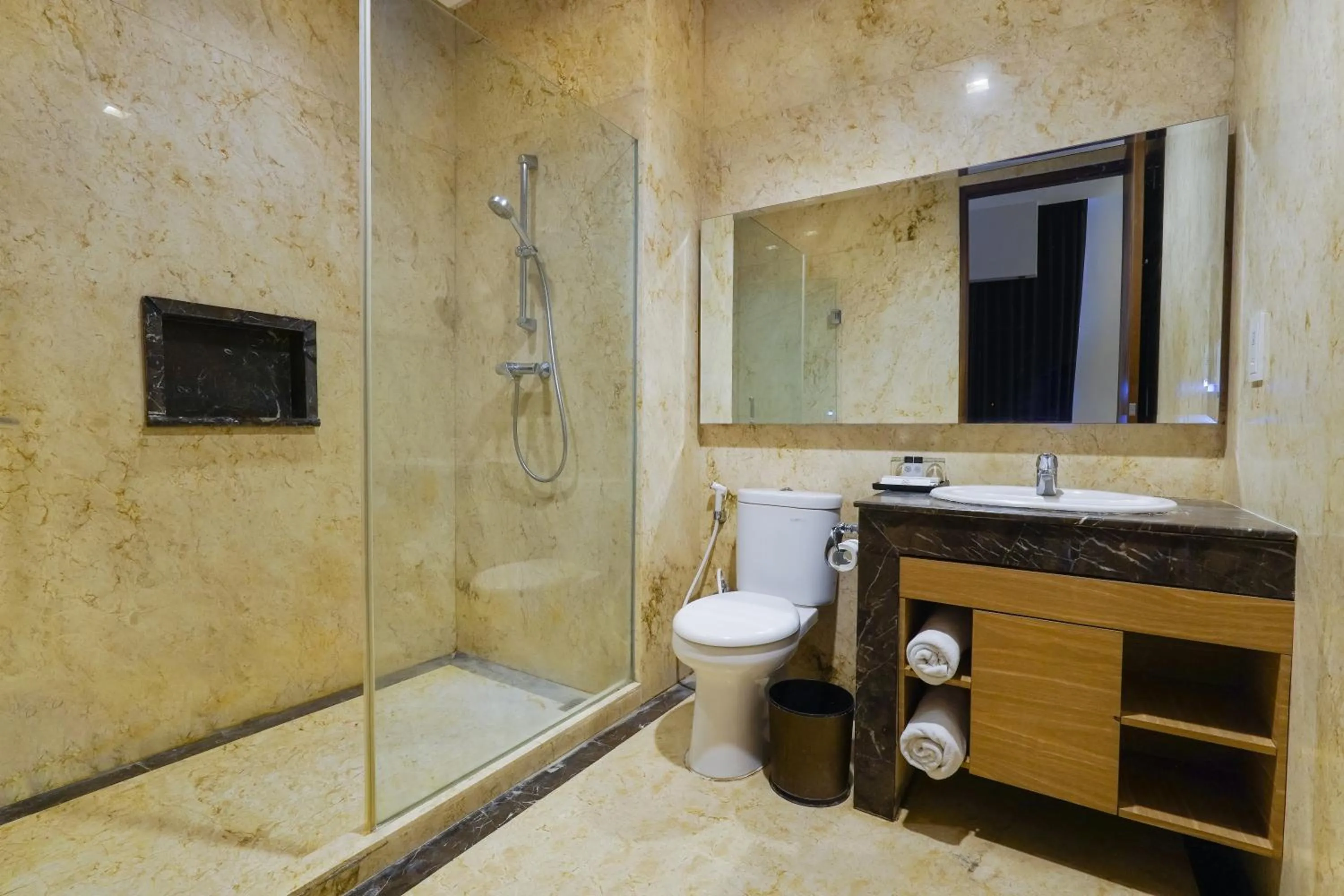 Bathroom in Royal Padjadjaran Hotel