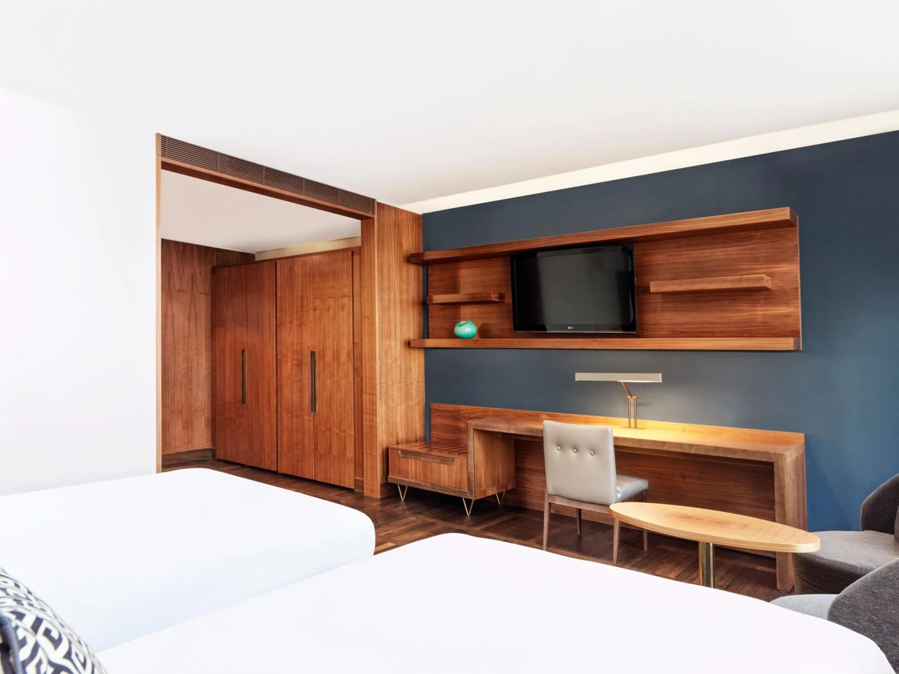 Bed in Metropol Palace, Belgrade