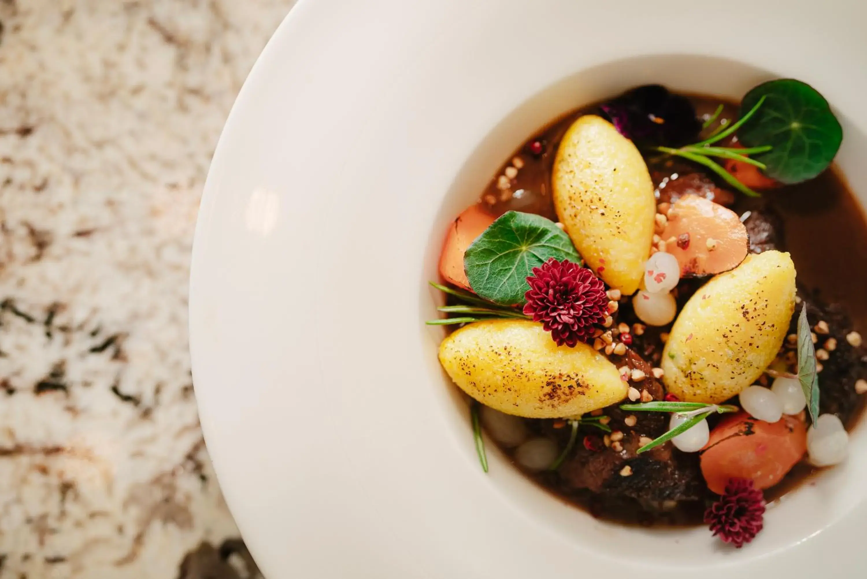 Restaurant/places to eat in Metropol Palace, Belgrade Restaurant/places to eat in Metropol Palace, Belgrade