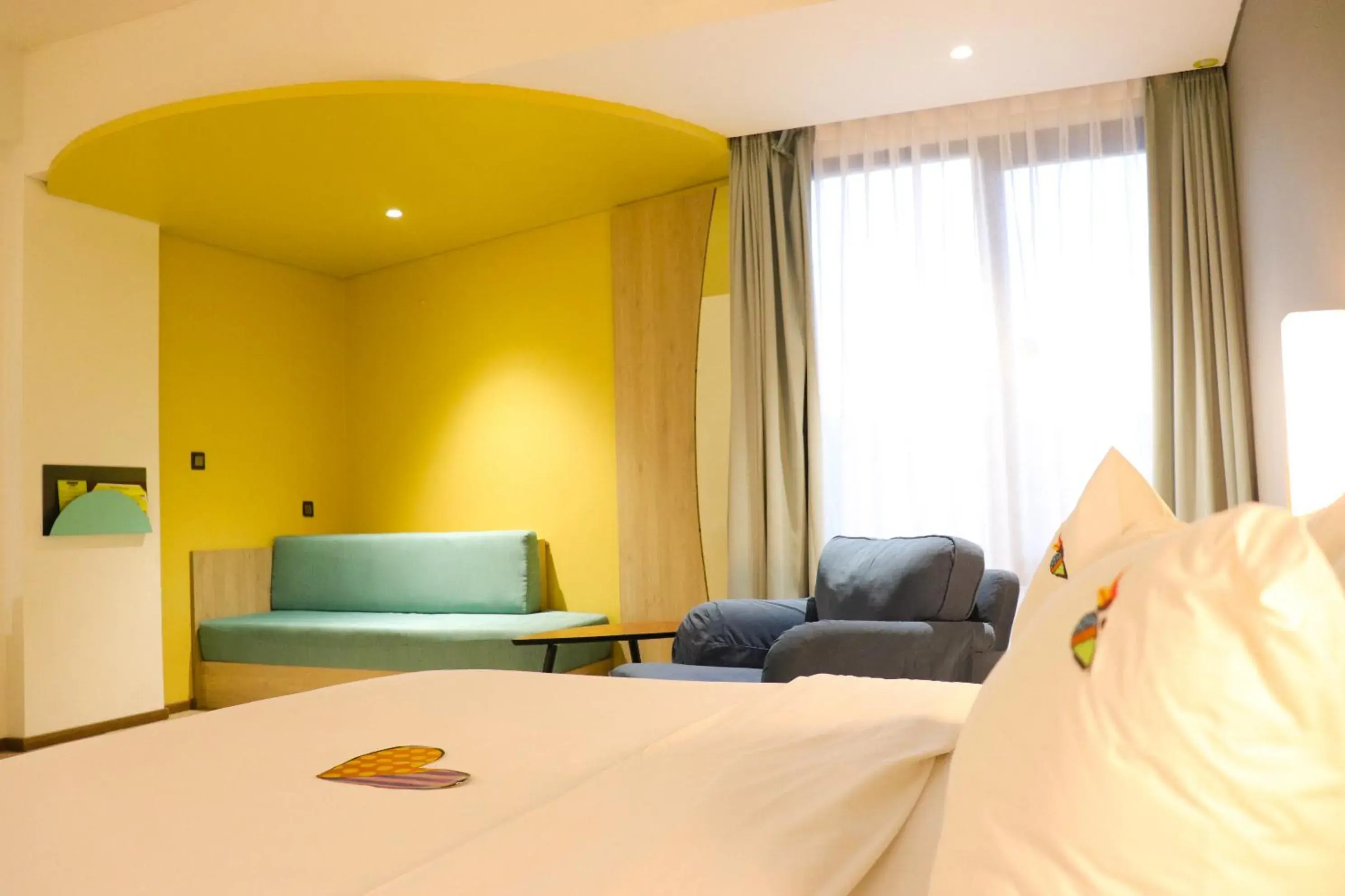 Photo of the whole room, Bed in MaxOneHotels @Balikpapan Photo of the whole room, Bed in MaxOneHotels @Balikpapan