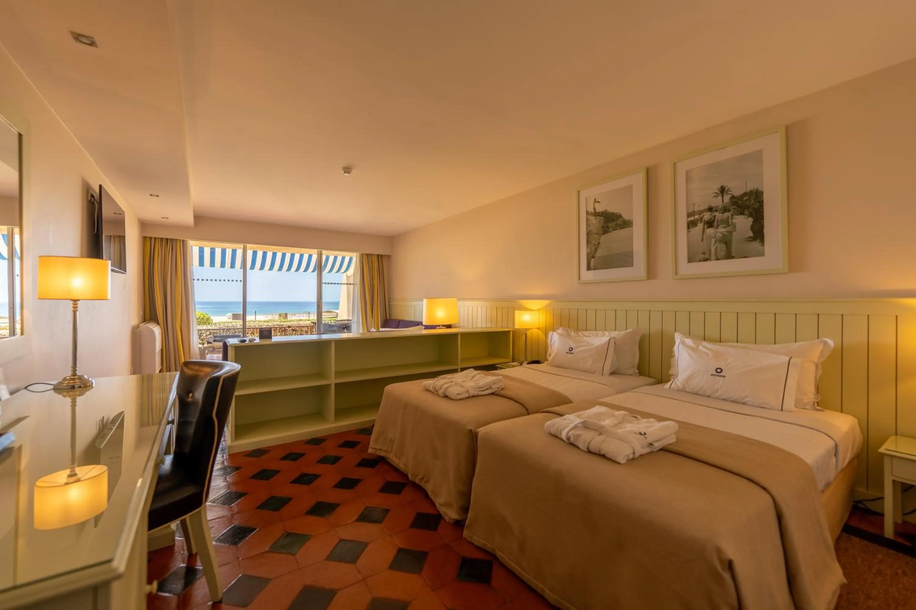 Bedroom, Bed in Algarve Casino Hotel