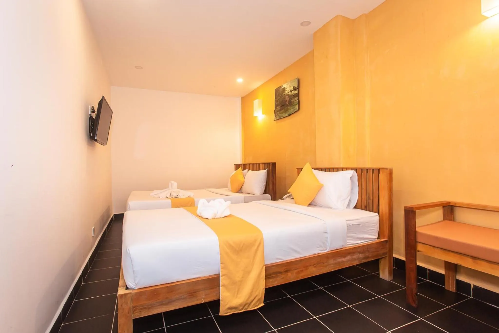 Bedroom, Bed in Grand Elevation Hotel