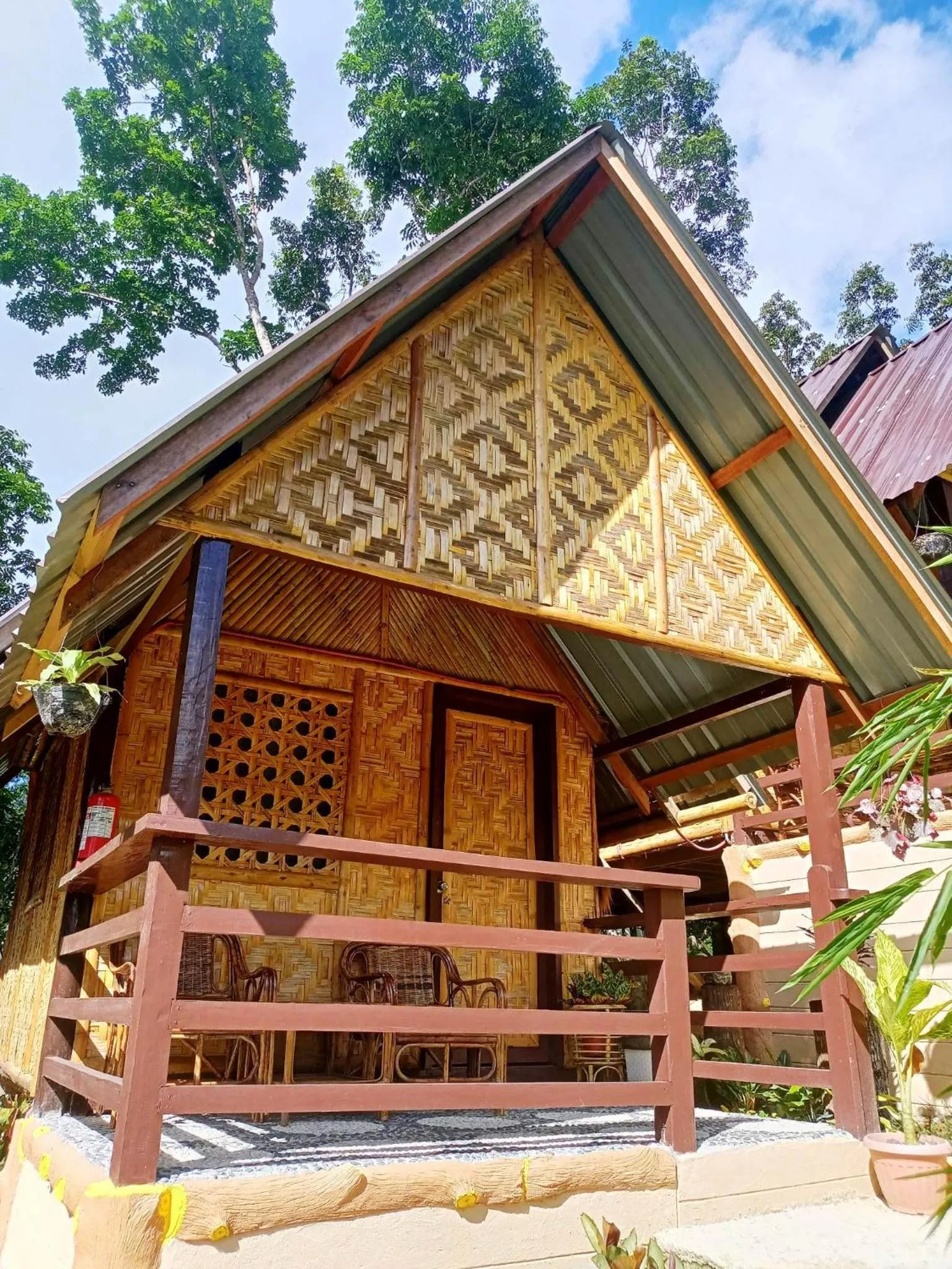 Property building in Victordelia Hilltop Hostel