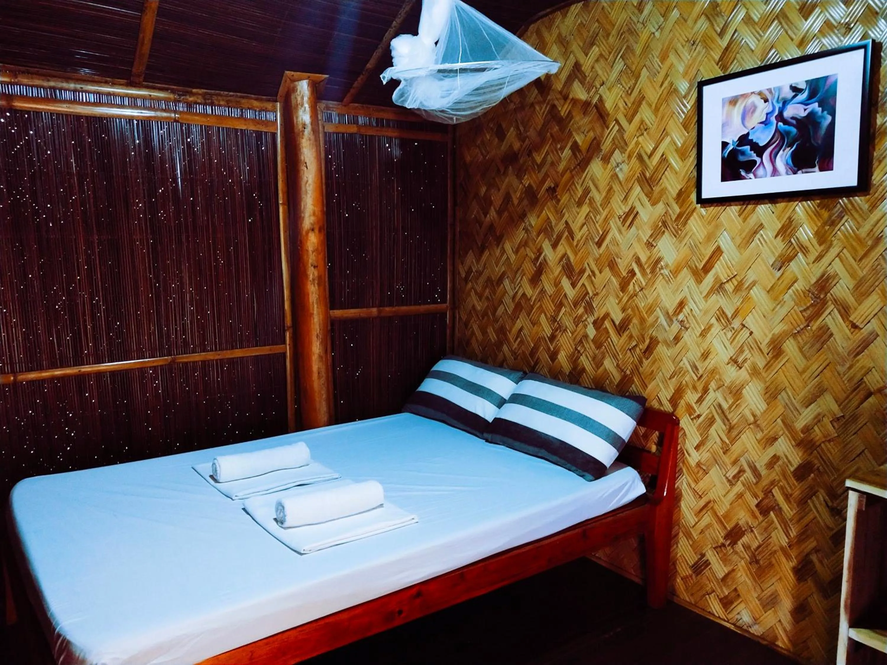 Bed in Victordelia Hilltop Hostel