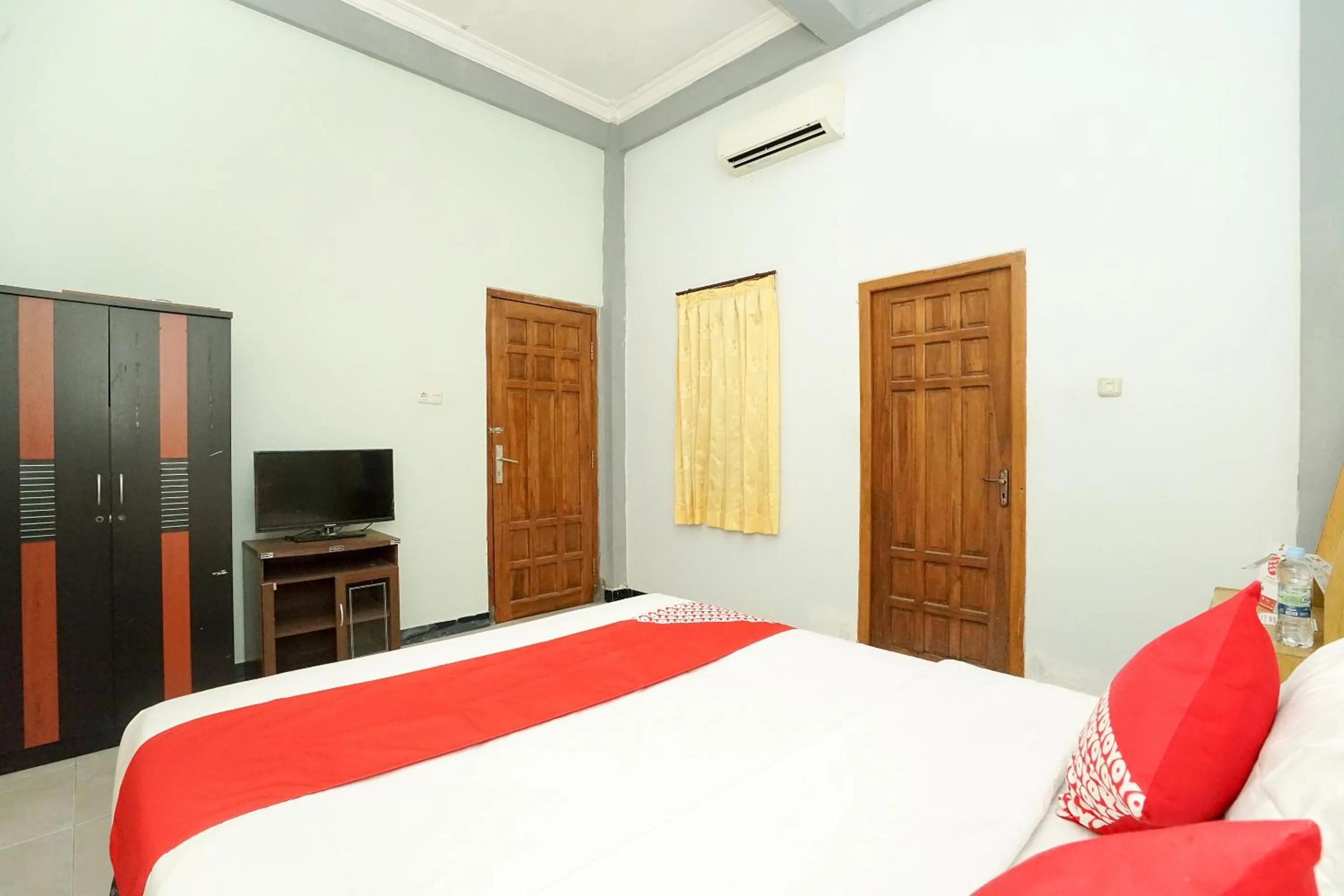 Bedroom, Bed in Kartika Syariah Homestay by Stayku