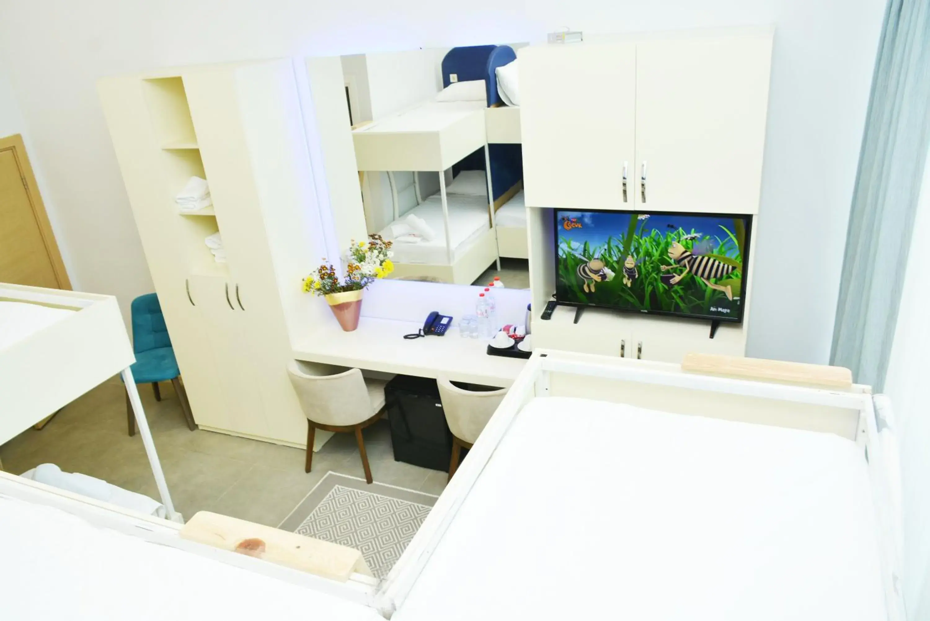 6-Bed Mixed Dormitory Room in Nar Palace 6-Bed Mixed Dormitory Room in Nar Palace